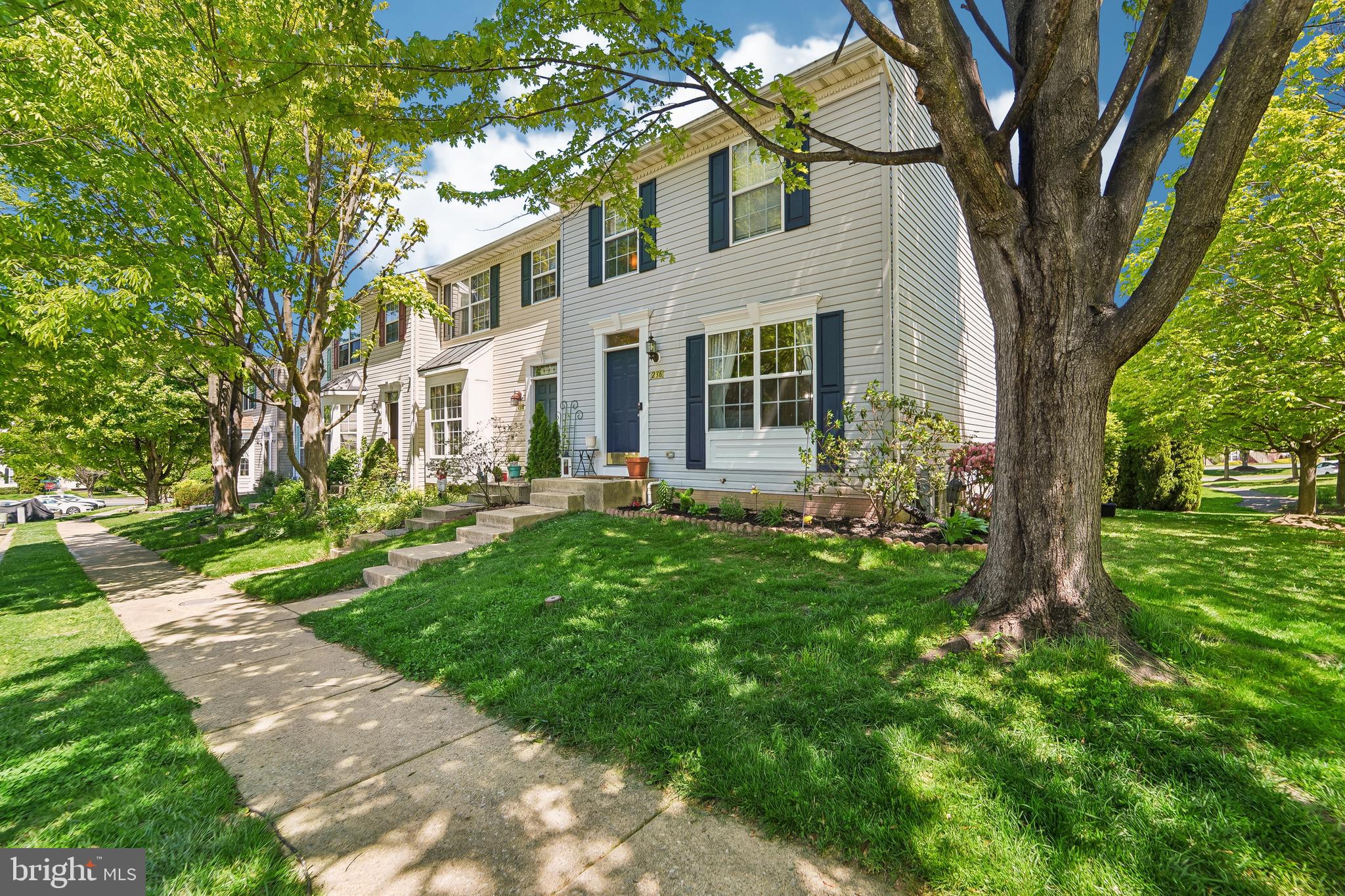 REISTERSTOWN VILLAGE - Residential