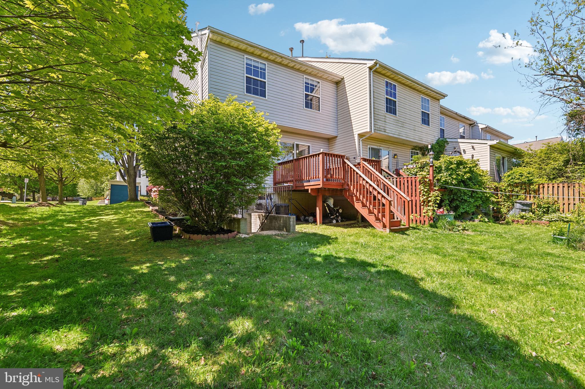 REISTERSTOWN VILLAGE - Residential