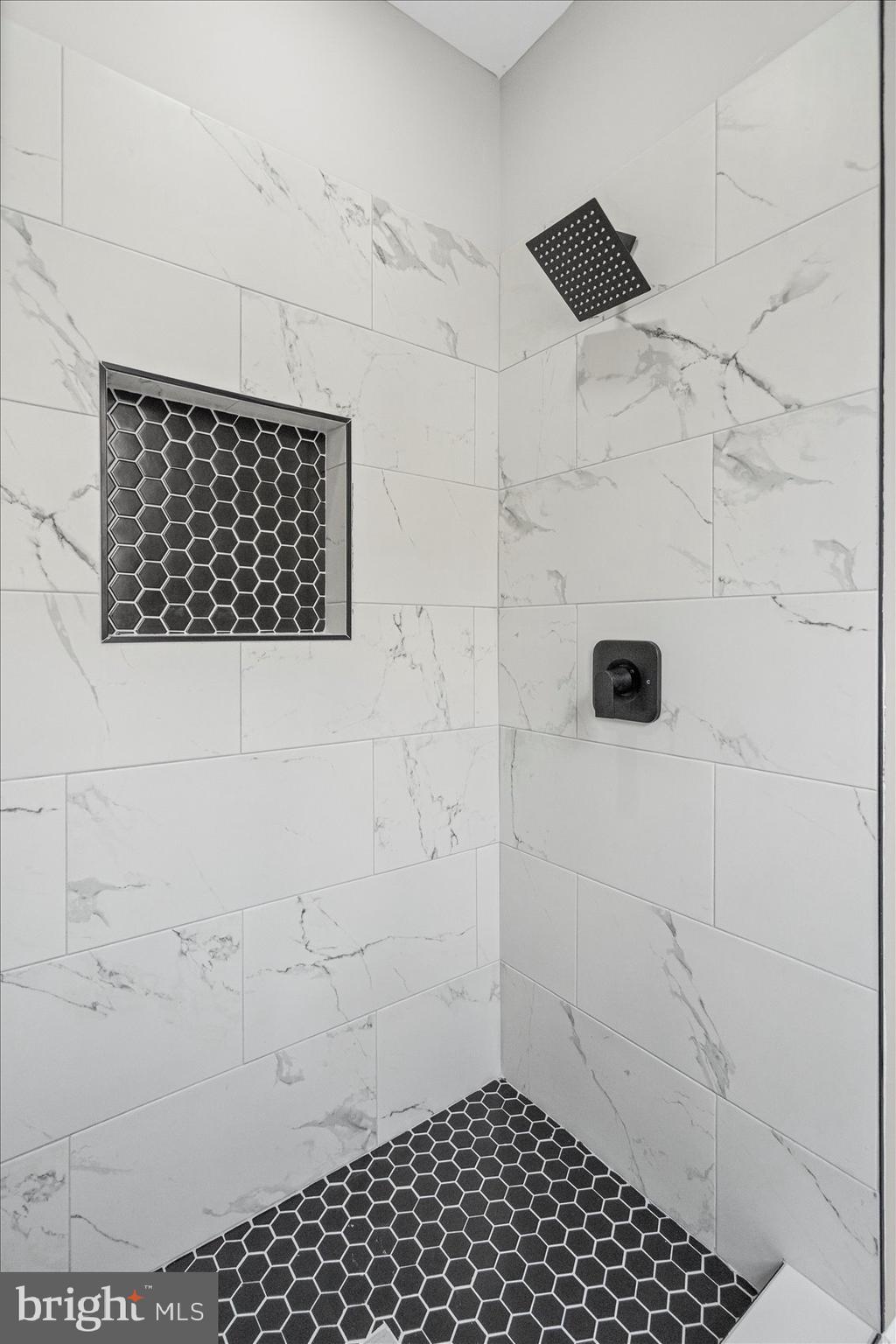 PEN LUCY - Residential