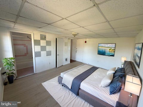 Condo For Rent - 1200 Arrott Street #5<br/> Philadelphia County, PHILADELPHIA, PA 19124