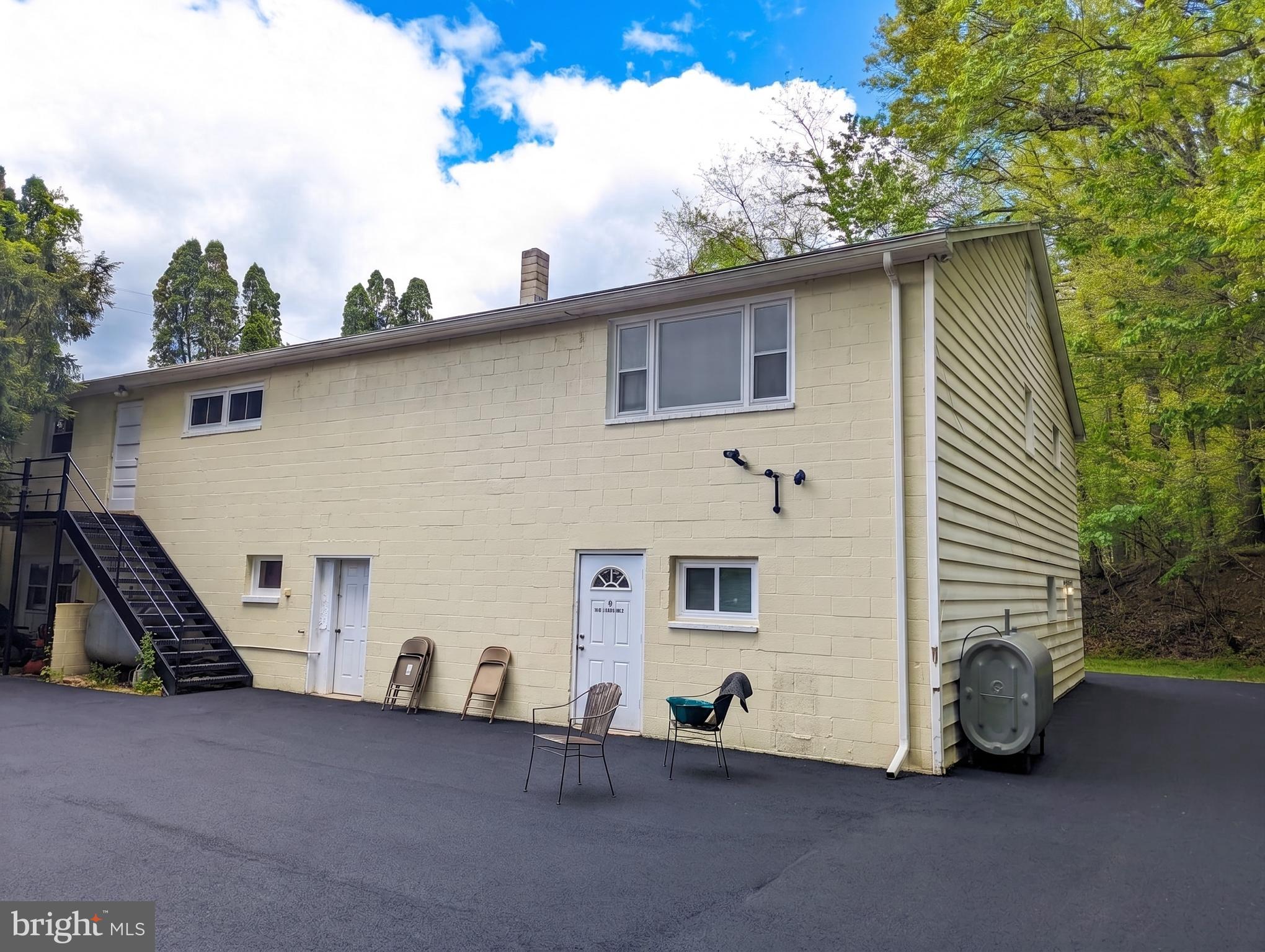 768 LEWISBERRY ROAD