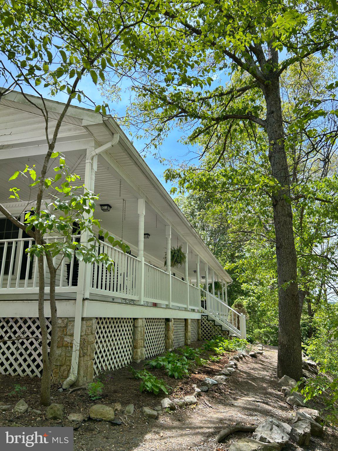 232 OAKMONT ESTATES DRIVE