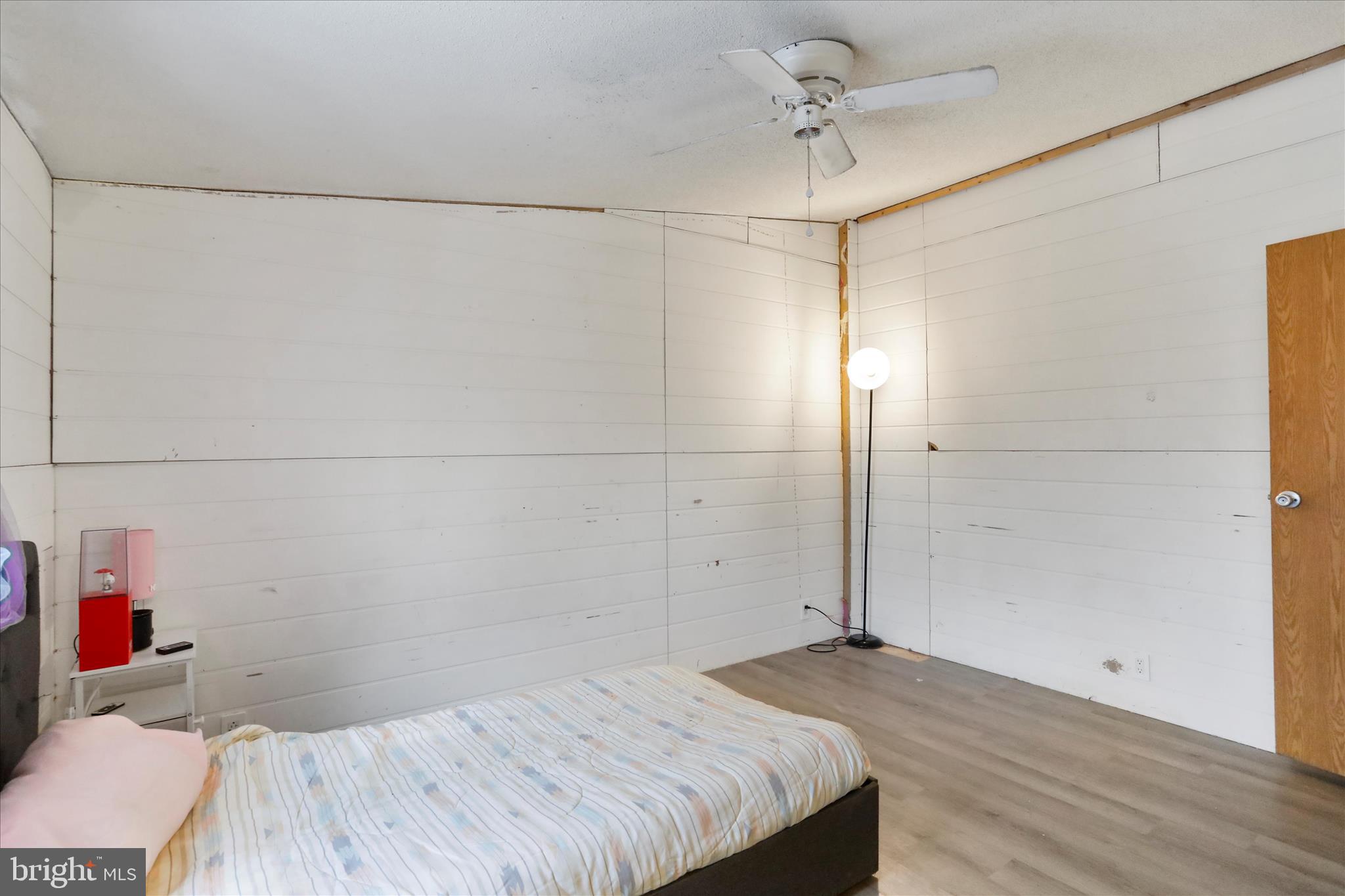 PINEPOINTE - Residential