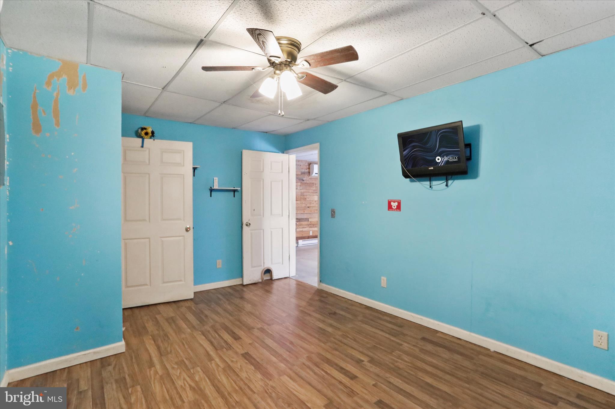 PINEPOINTE - Residential