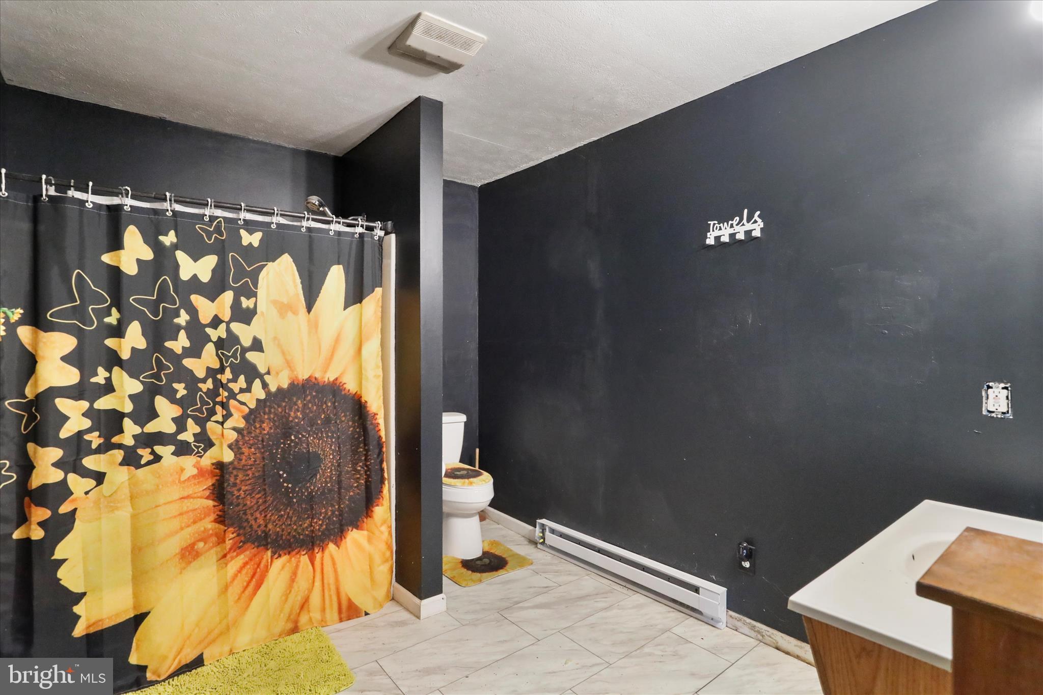 PINEPOINTE - Residential