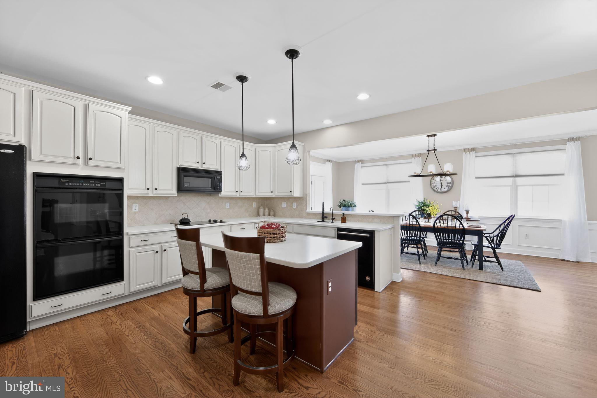 STEEPLEVIEW AT GLE - Residential