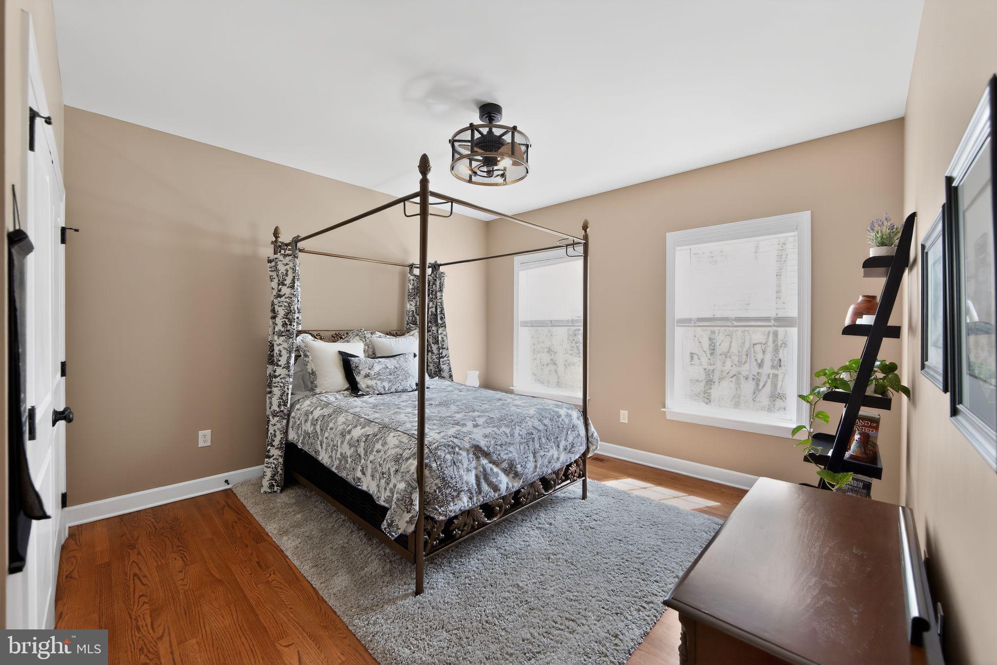 STEEPLEVIEW AT GLE - Residential