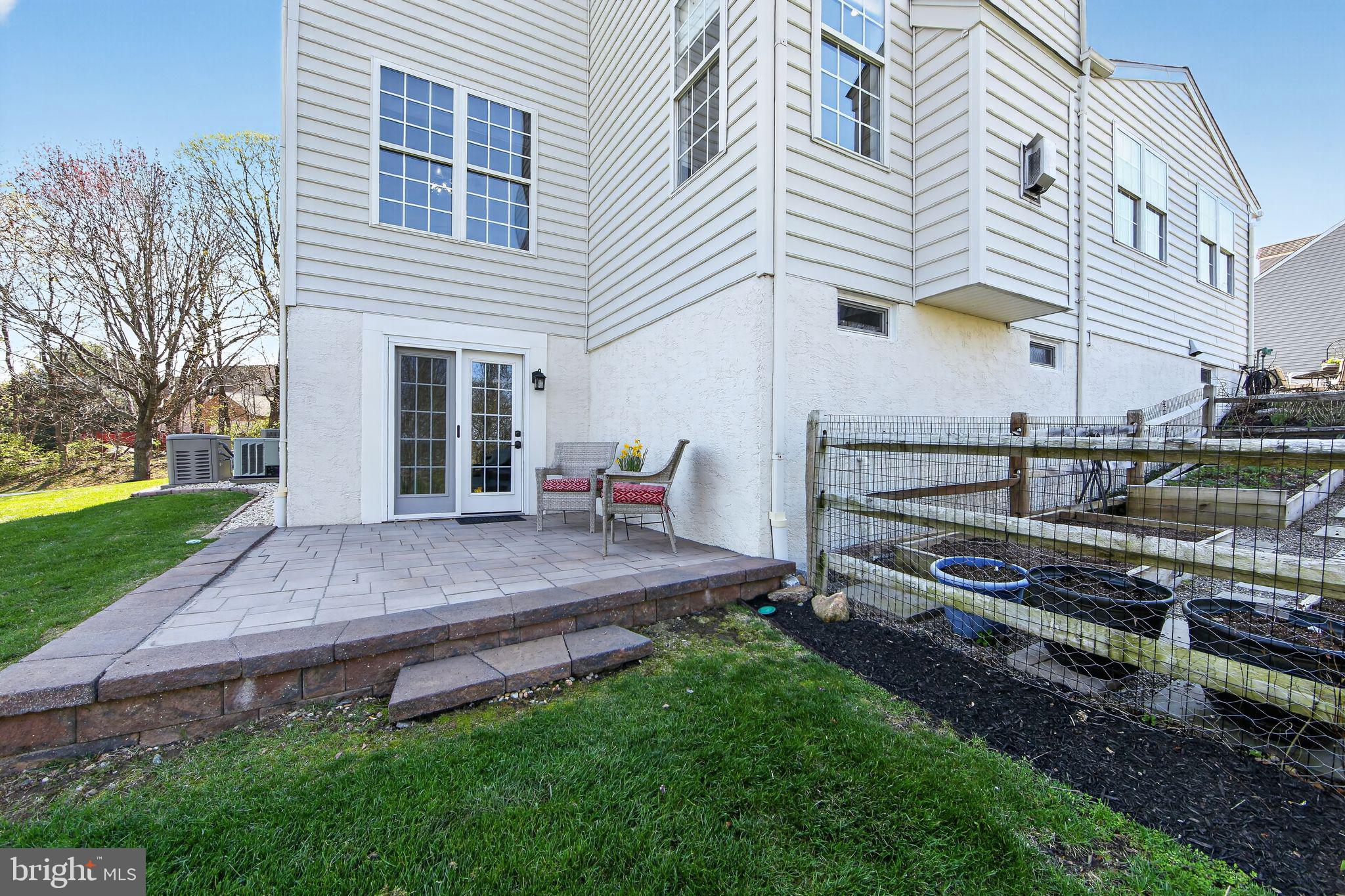 STEEPLEVIEW AT GLE - Residential