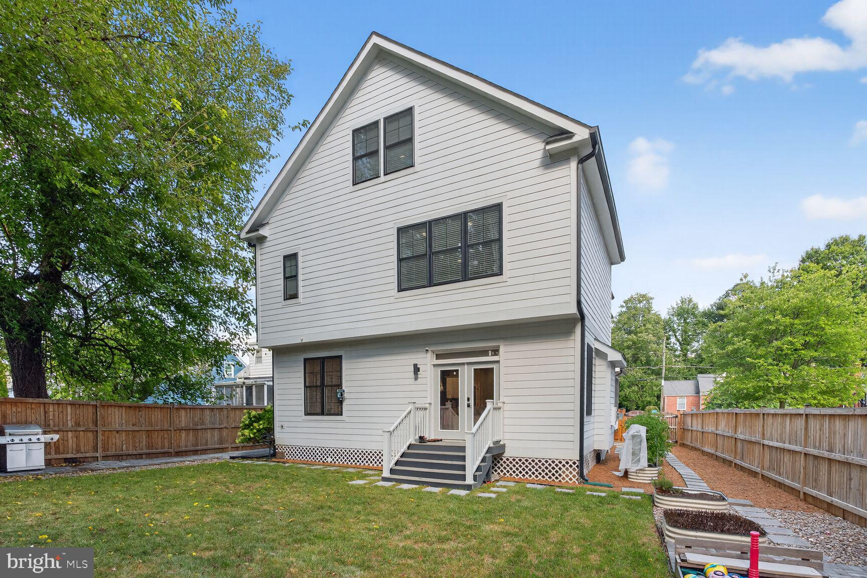 GREENWAY DOWNS - Residential