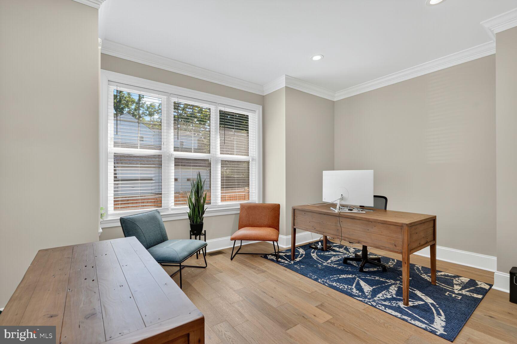 GREENWAY DOWNS - Residential