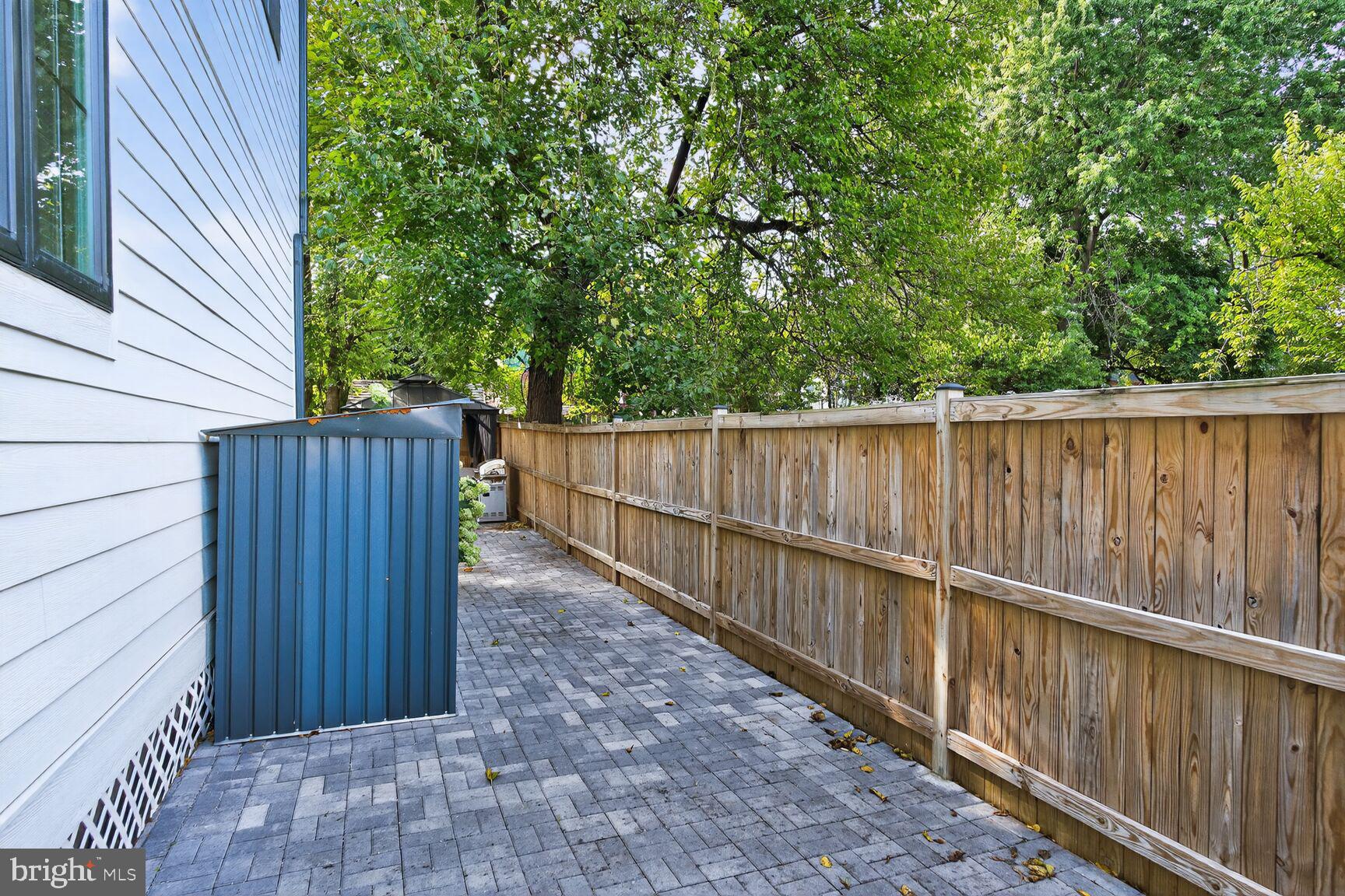 GREENWAY DOWNS - Residential