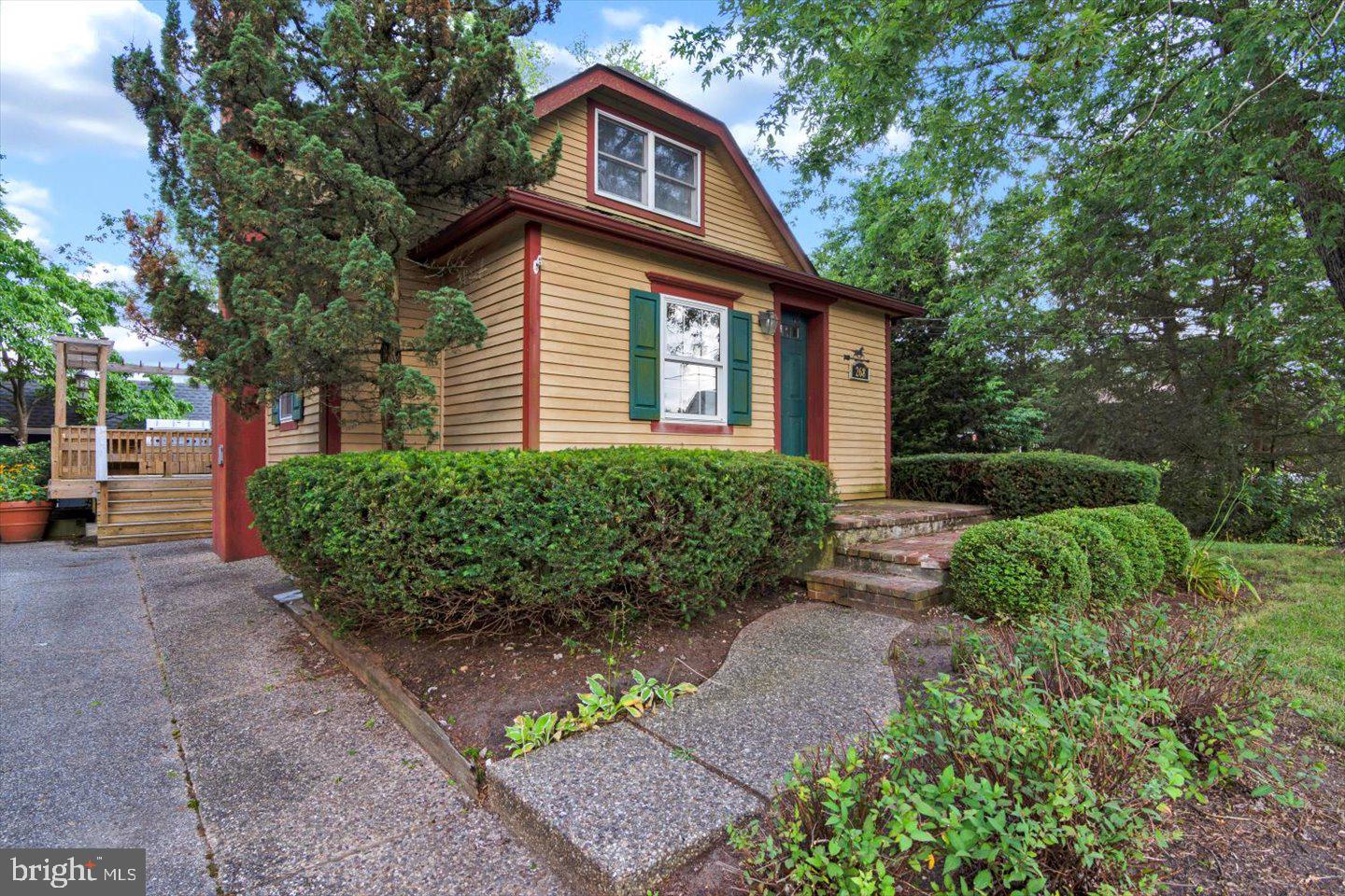 268 FAIRVIEW AVENUE
