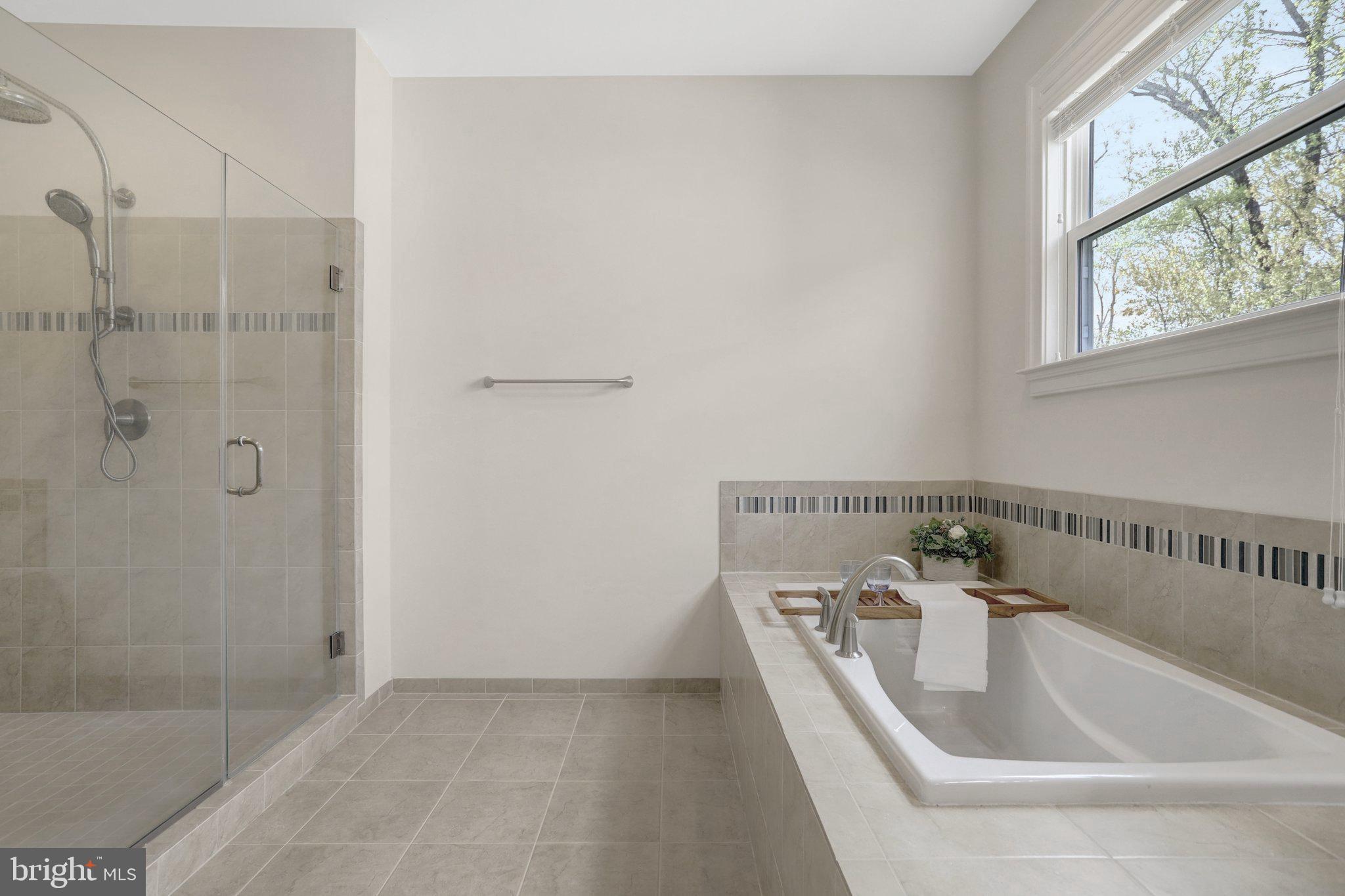 PARK POINTE - Residential