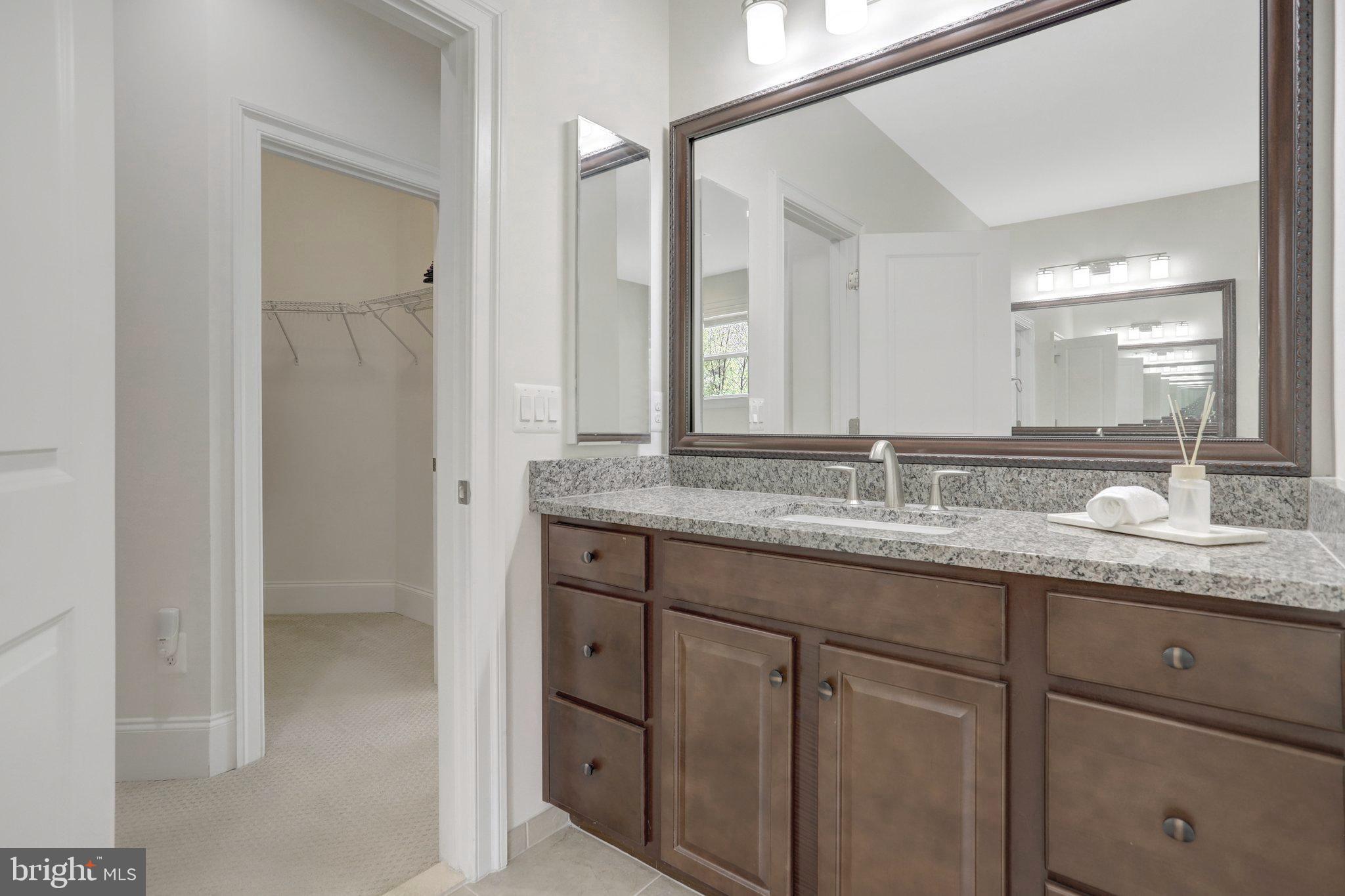 PARK POINTE - Residential