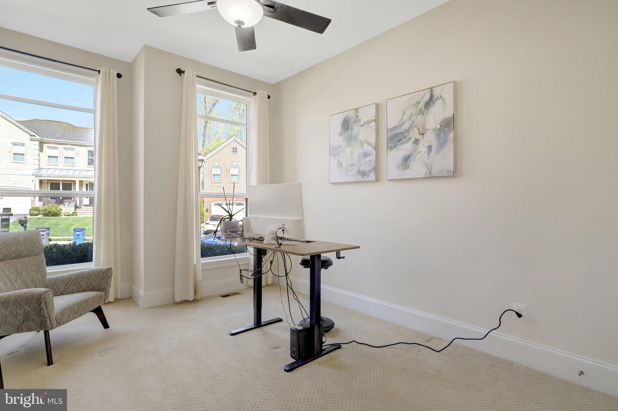 PARK POINTE - Residential