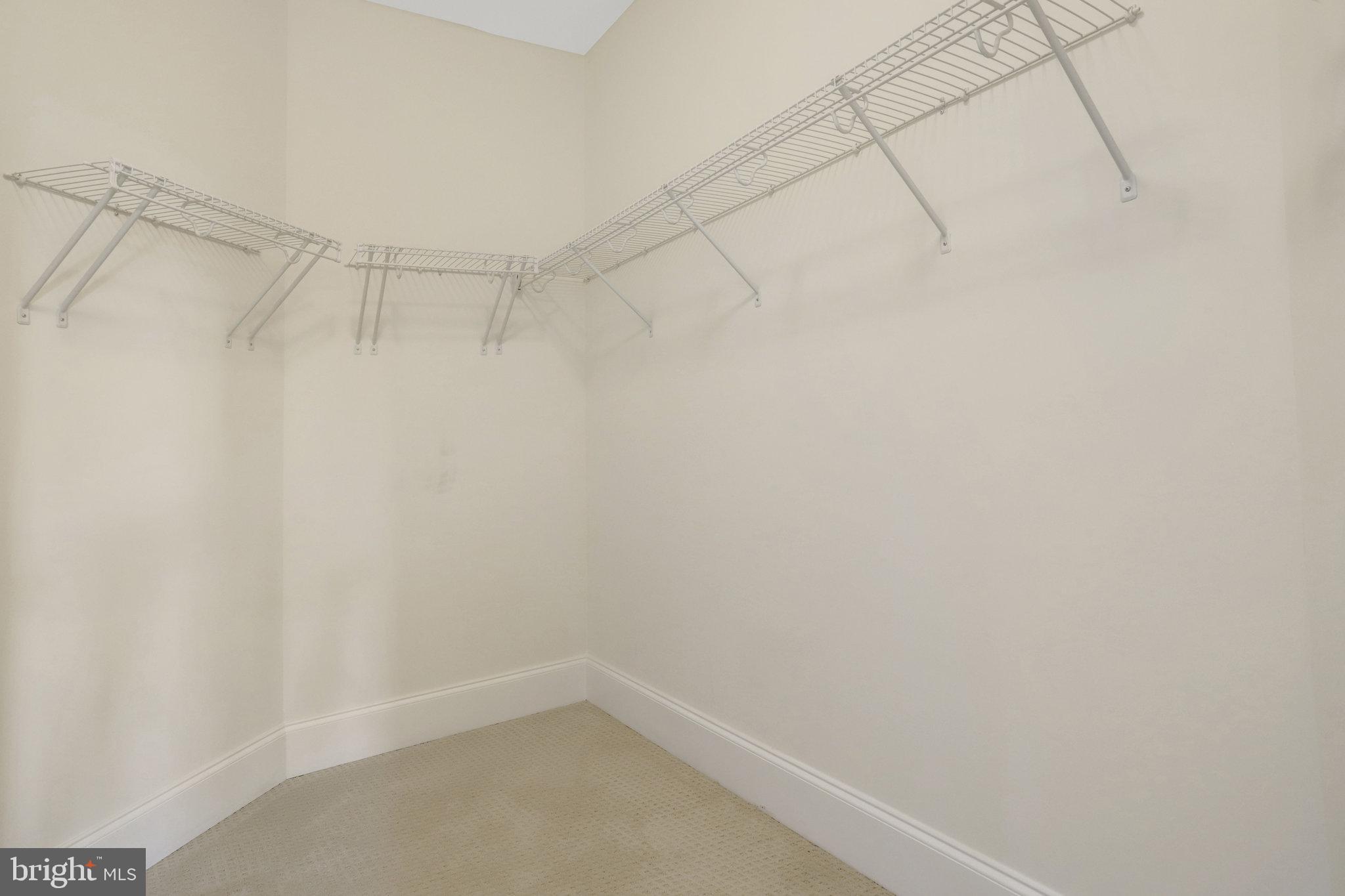 PARK POINTE - Residential