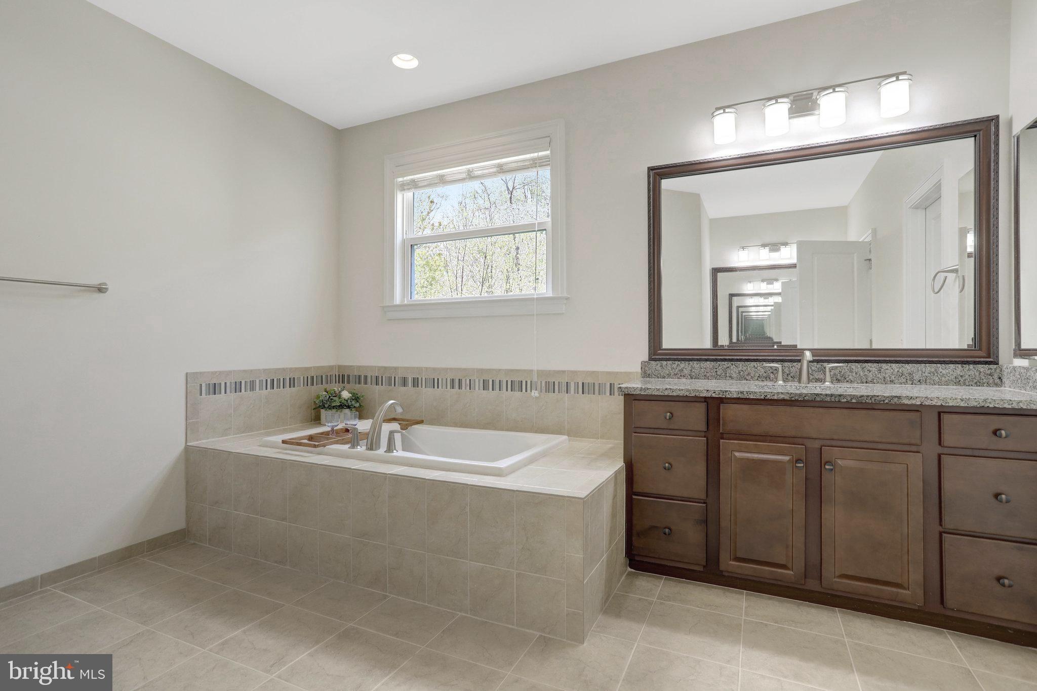 PARK POINTE - Residential