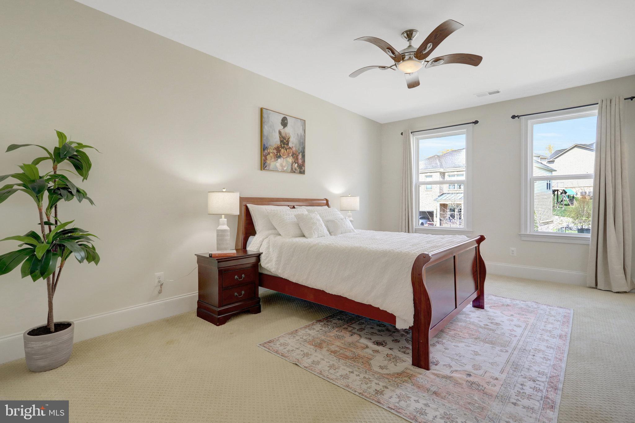 PARK POINTE - Residential