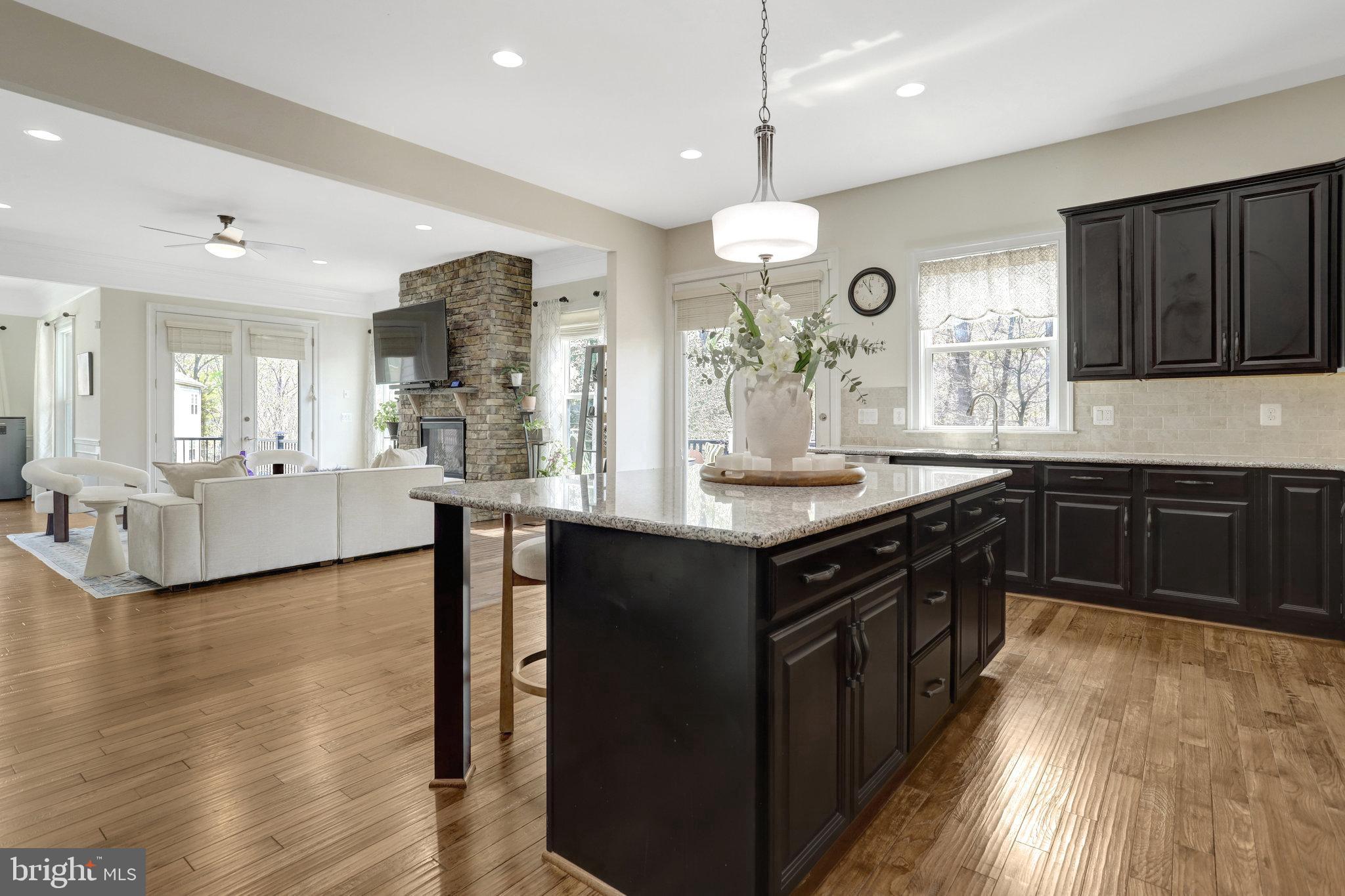 PARK POINTE - Residential