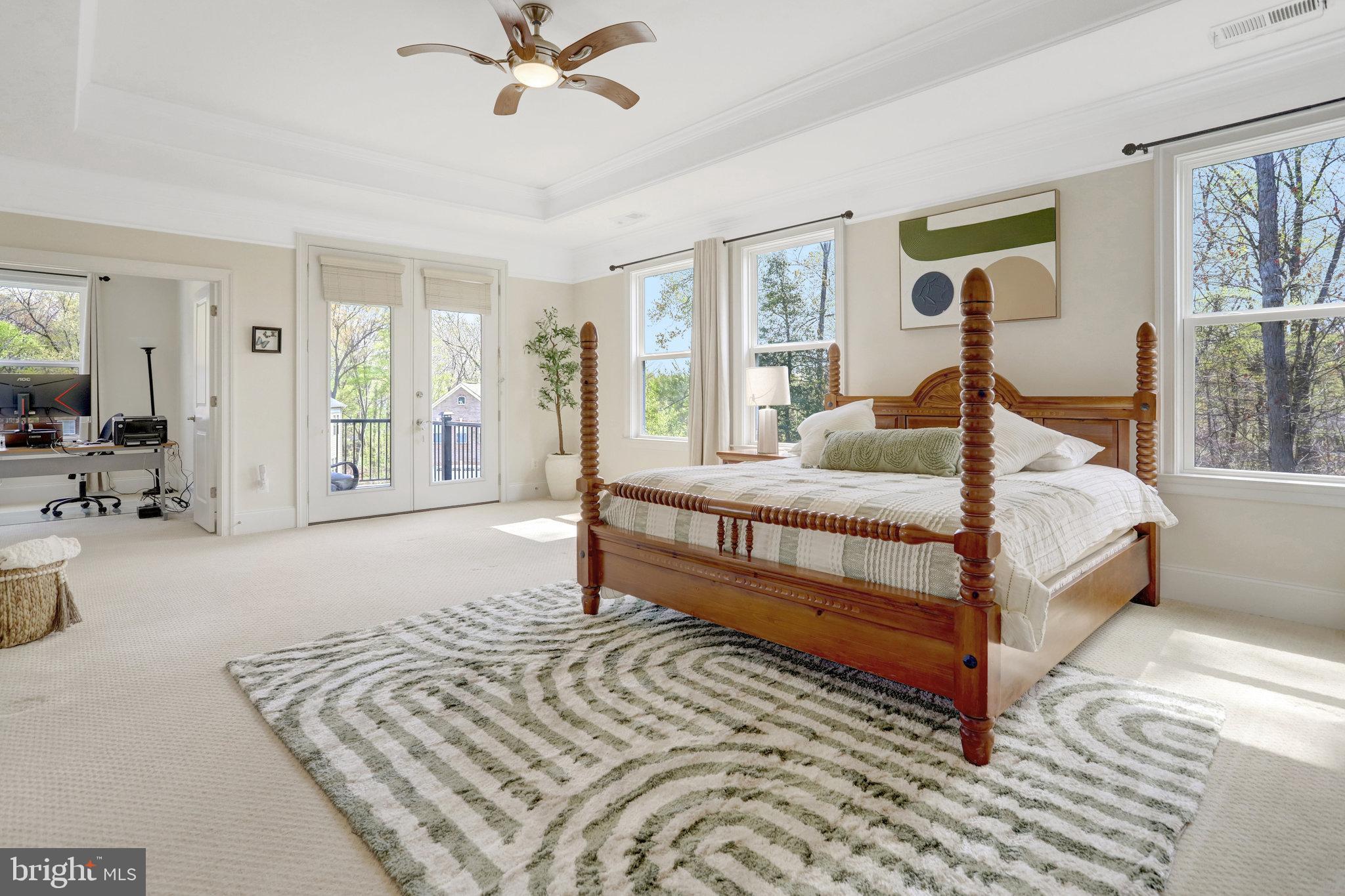 PARK POINTE - Residential