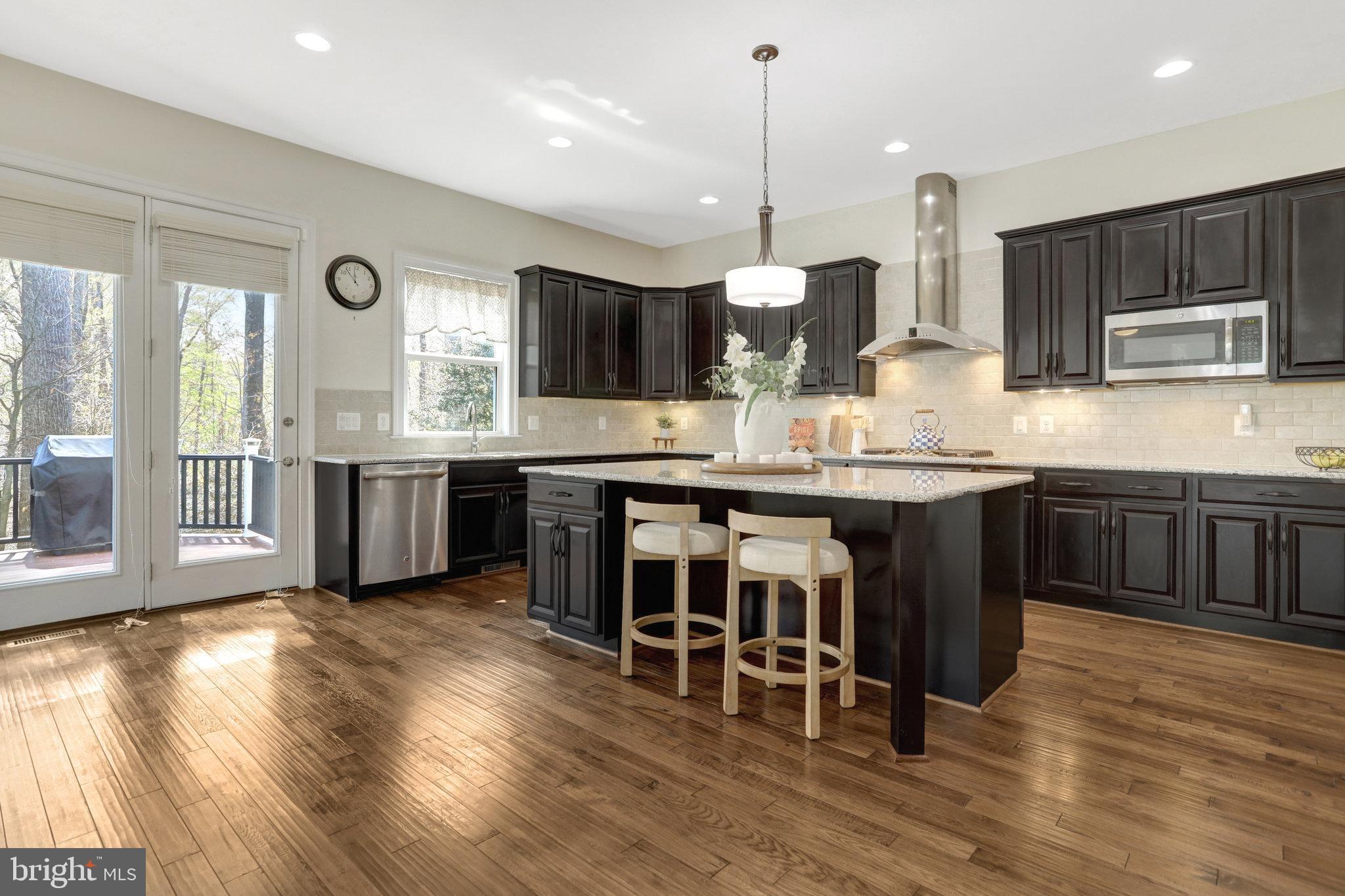 PARK POINTE - Residential