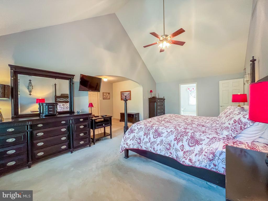 NORWALK - Residential