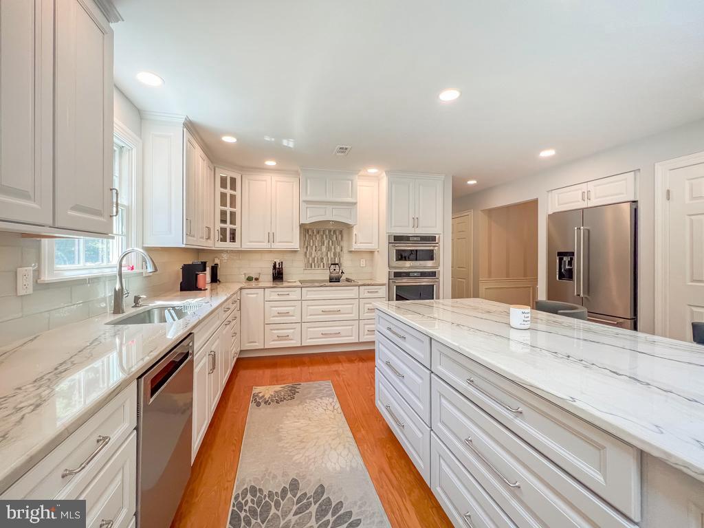 NORWALK - Residential