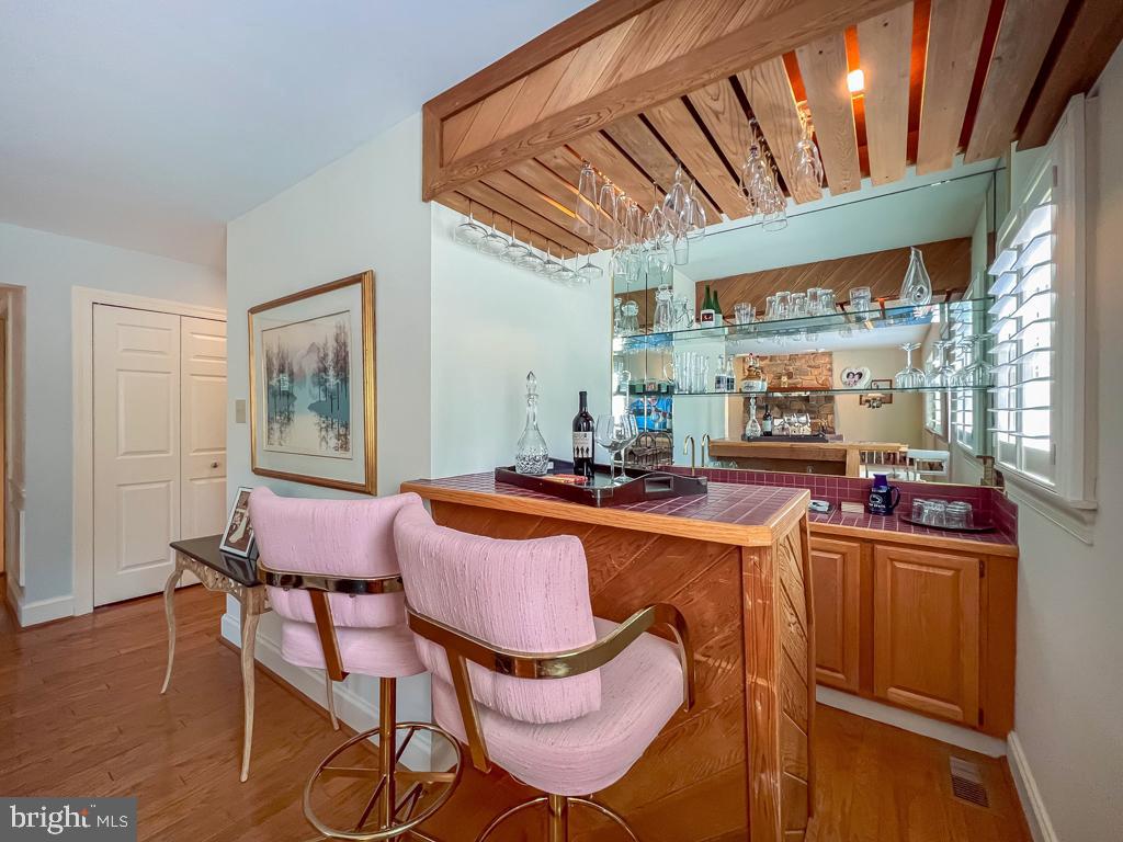 NORWALK - Residential