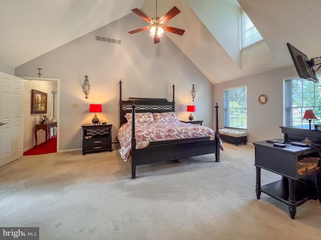 NORWALK - Residential