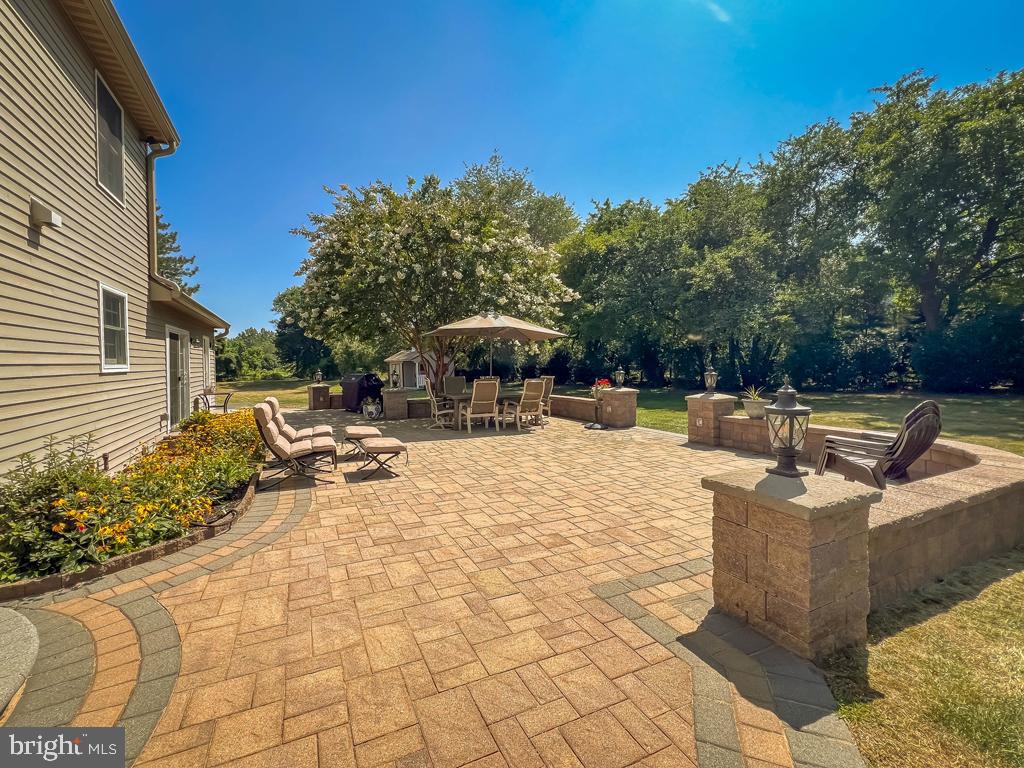 NORWALK - Residential