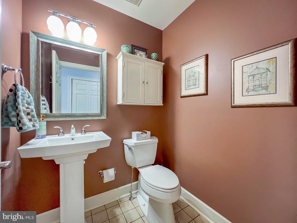 NORWALK - Residential