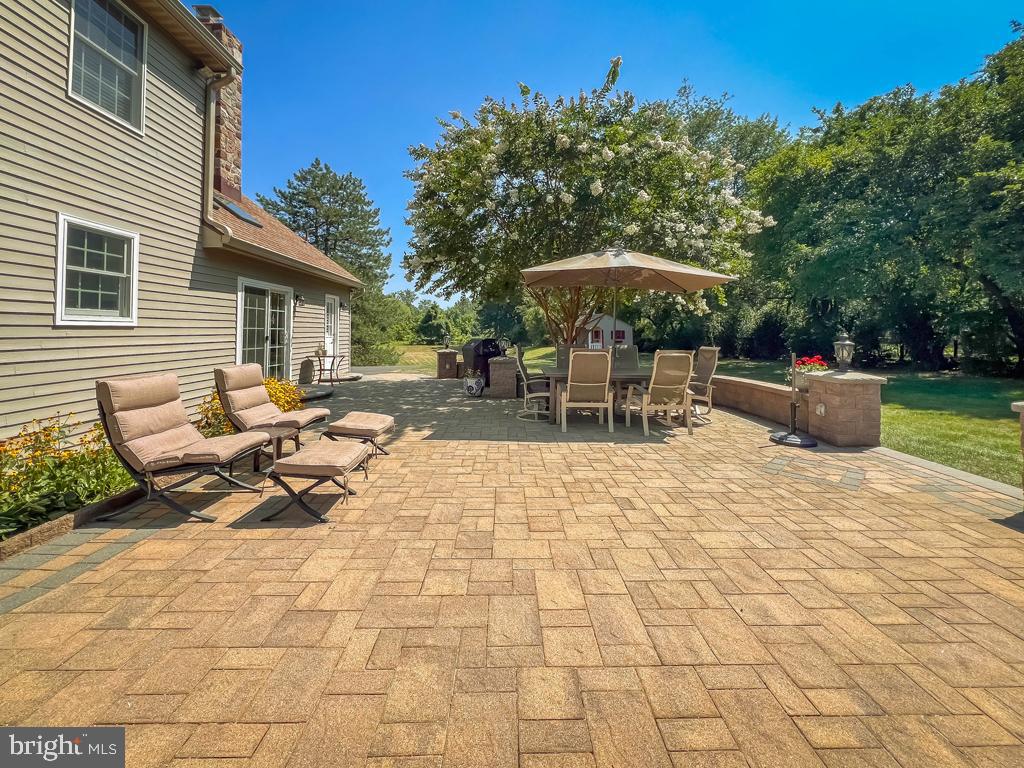 NORWALK - Residential