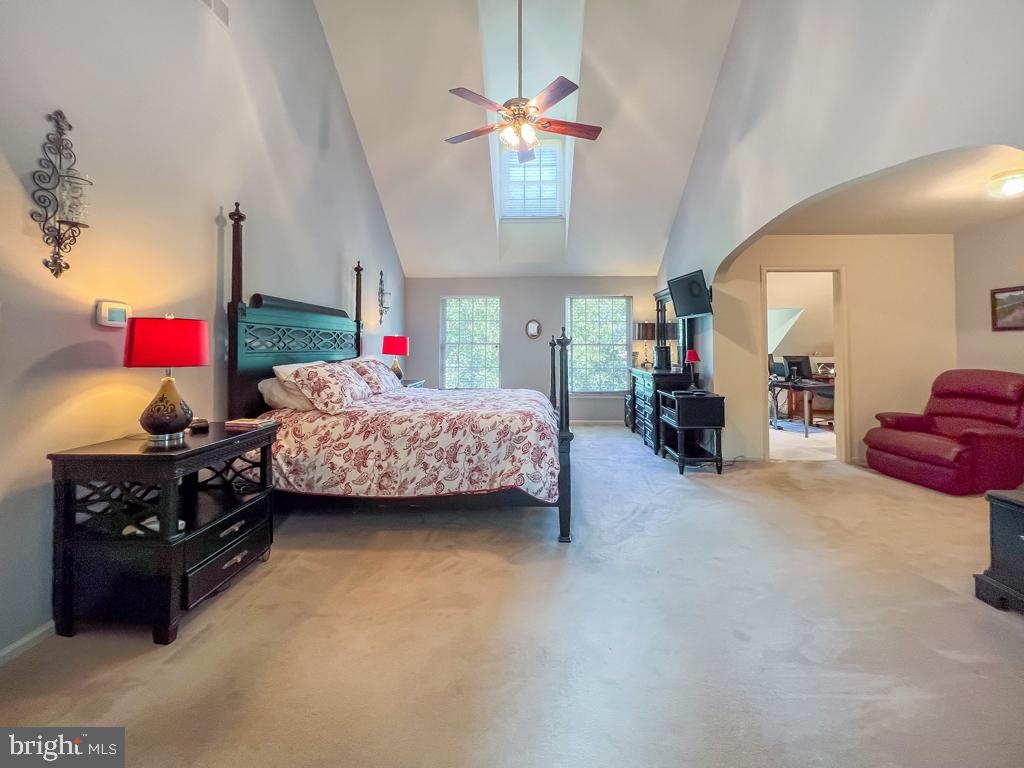 NORWALK - Residential