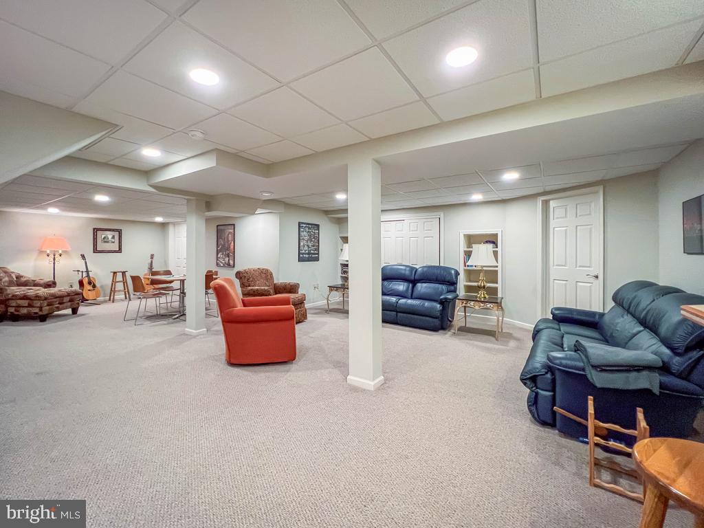 NORWALK - Residential