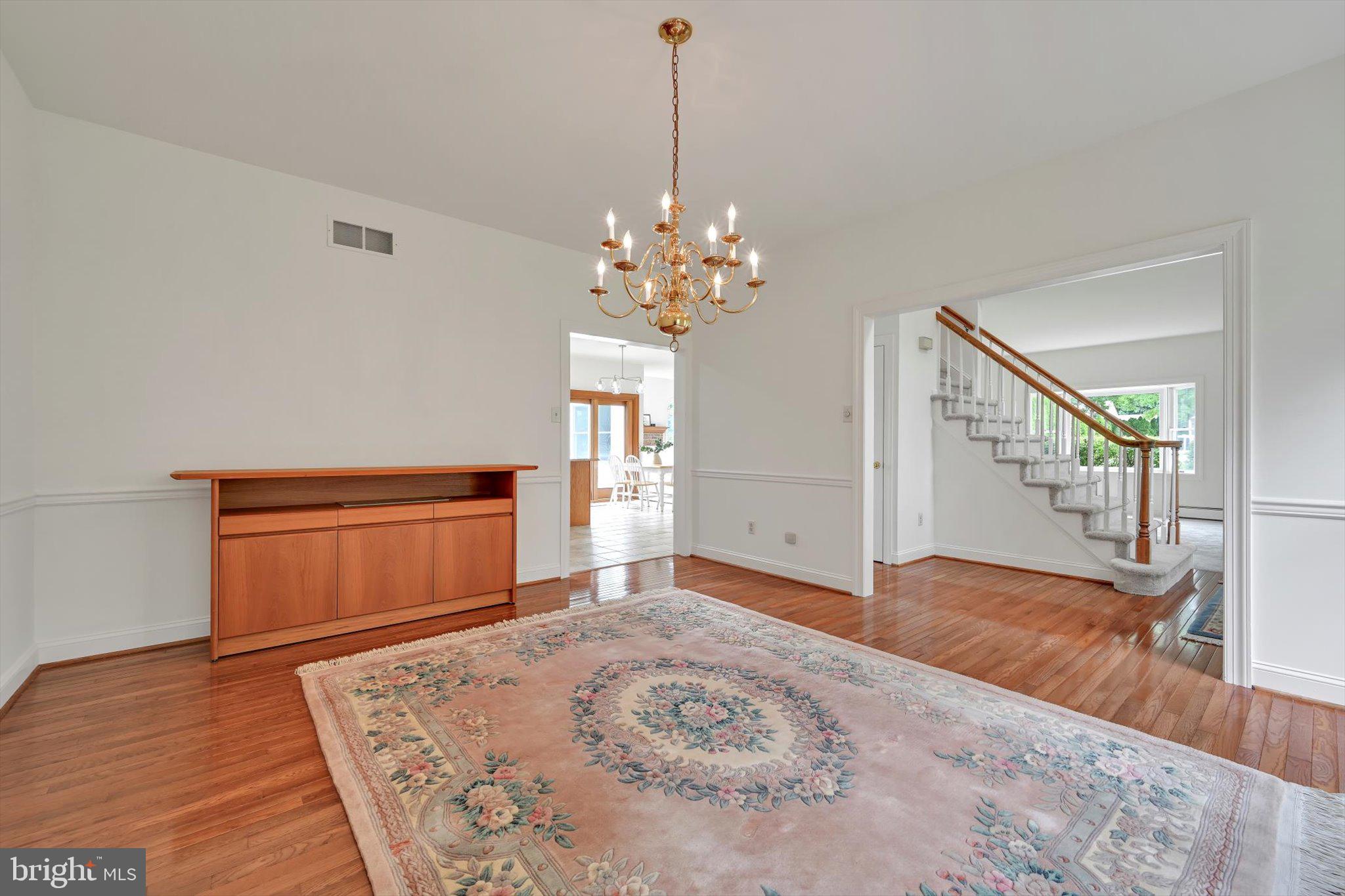 WEAVERS POND - Residential