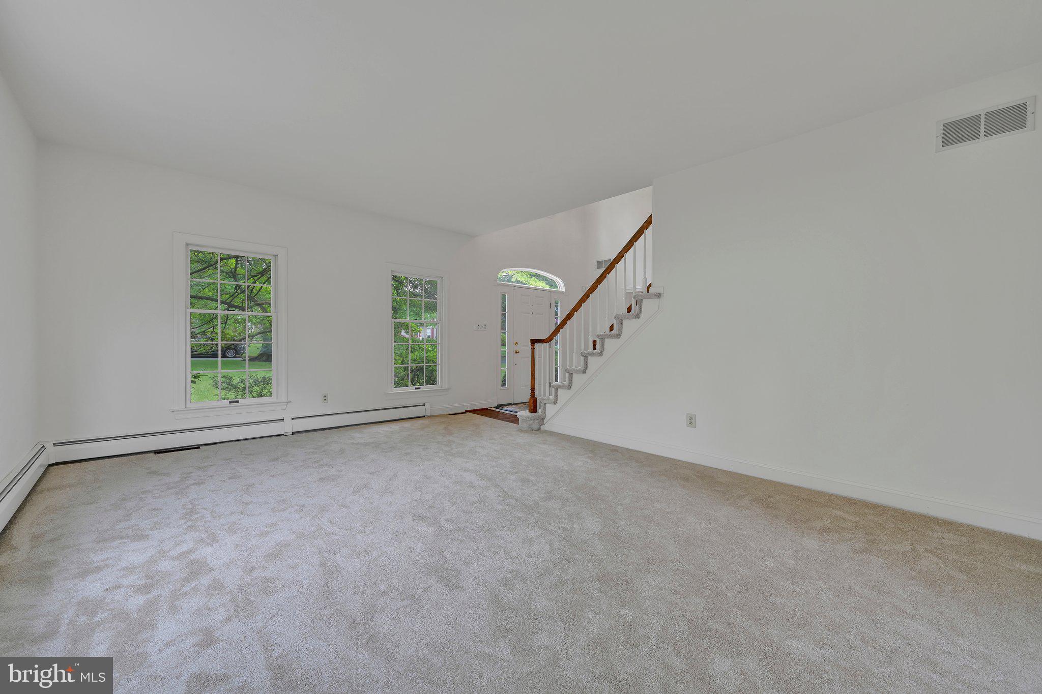 WEAVERS POND - Residential