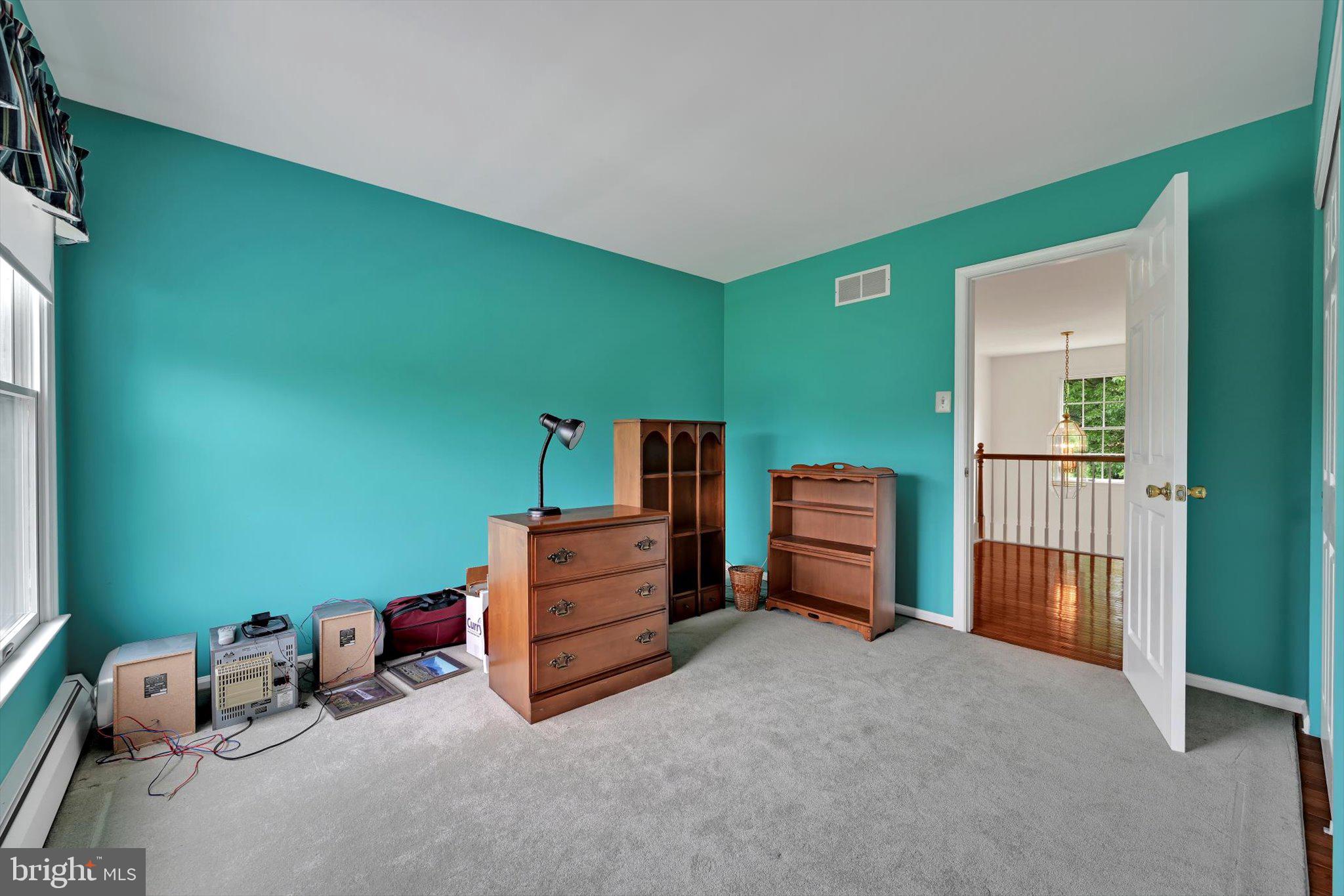 WEAVERS POND - Residential