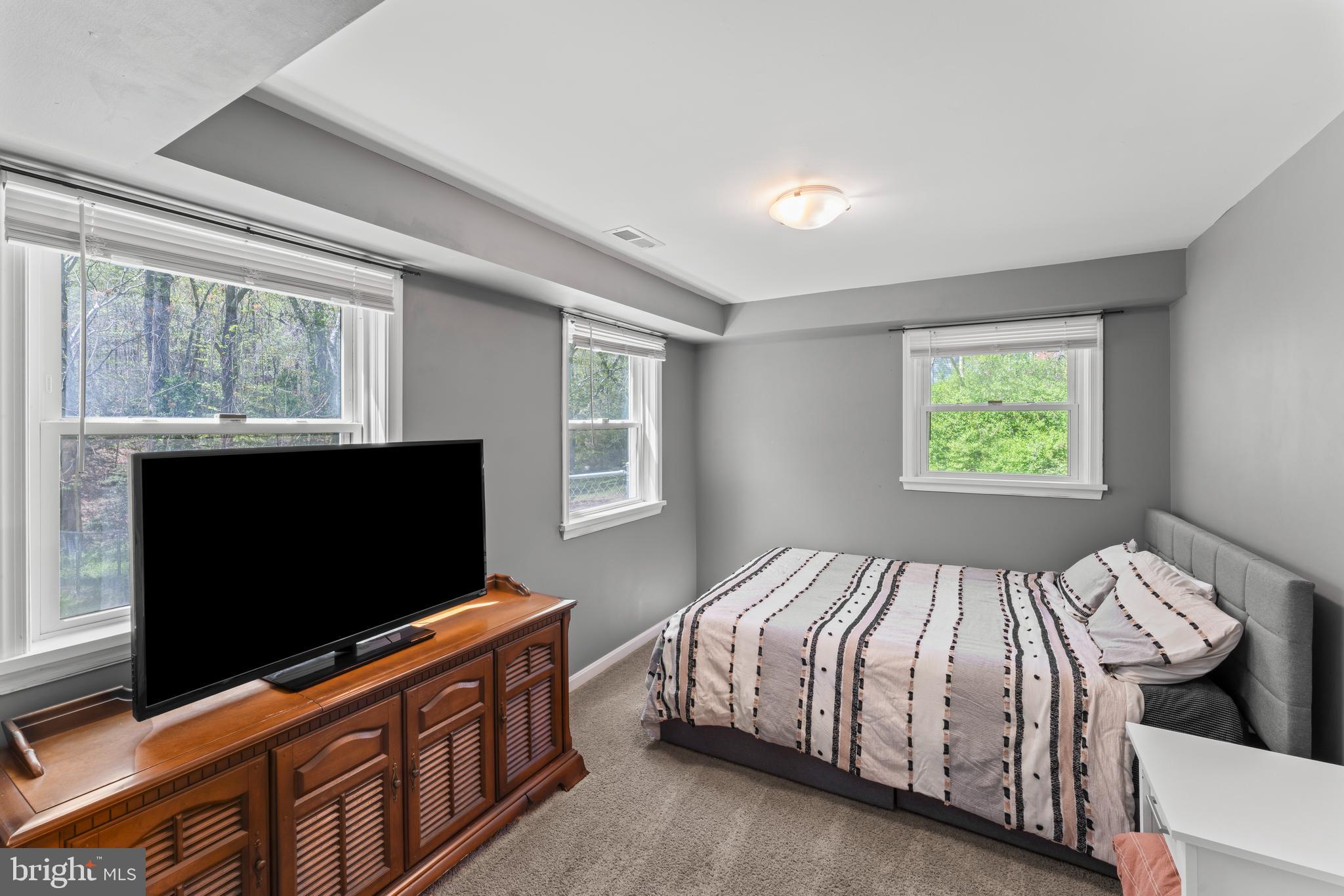 EDEN ESTATES - Residential