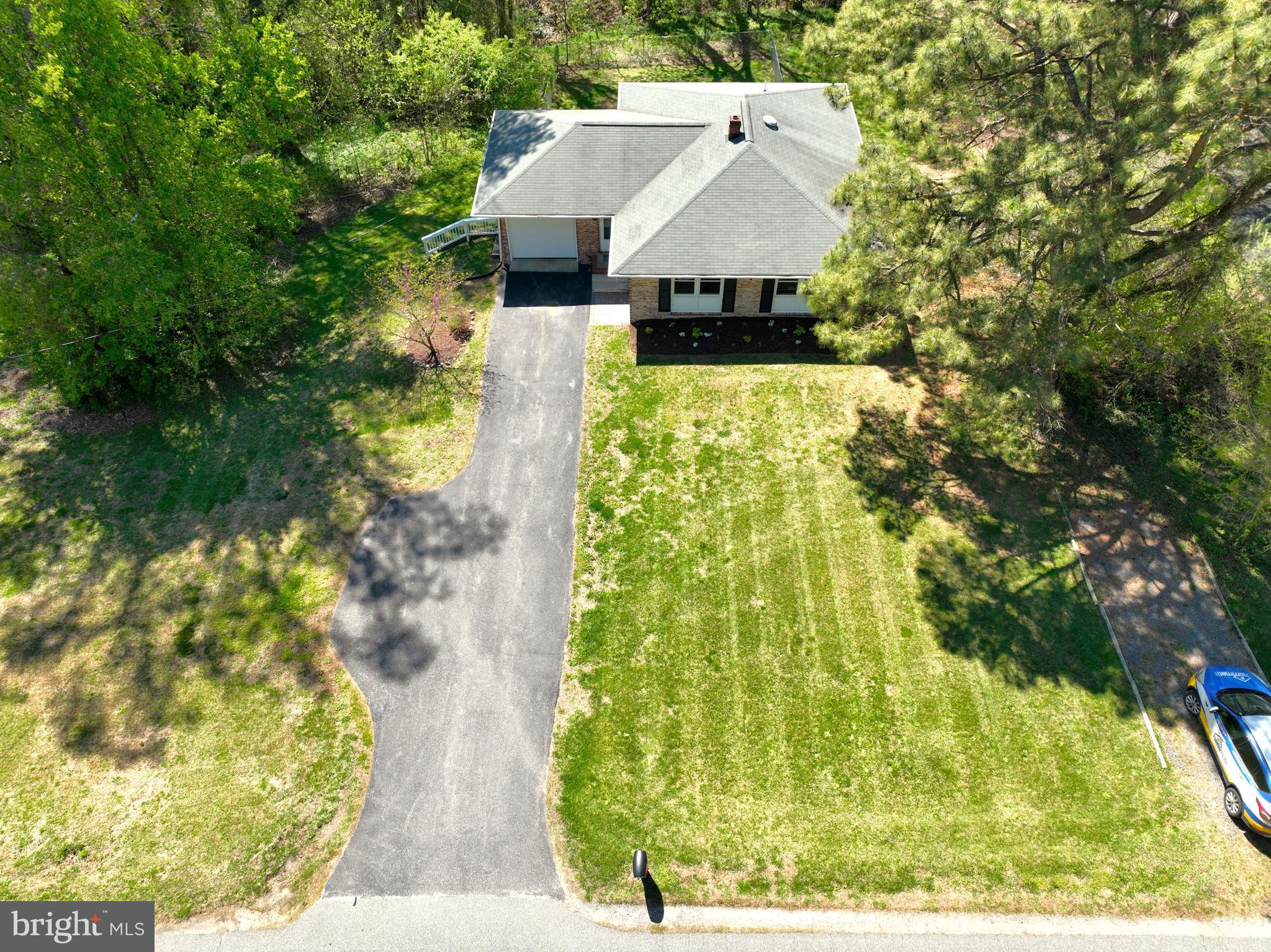 EDEN ESTATES - Residential