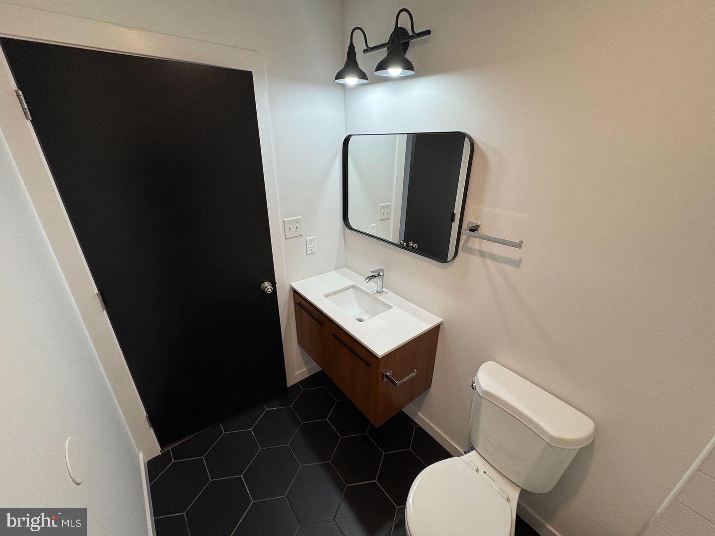 NICETOWN-TIOGA - Residential Lease