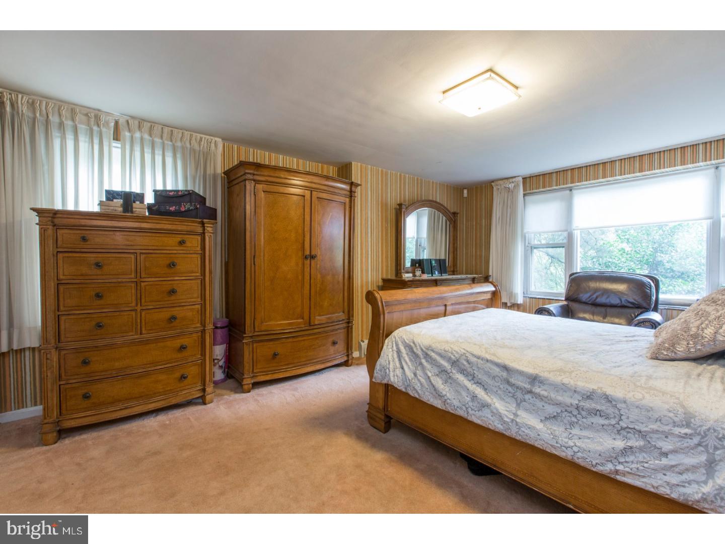 COLLEGE PARK - Residential