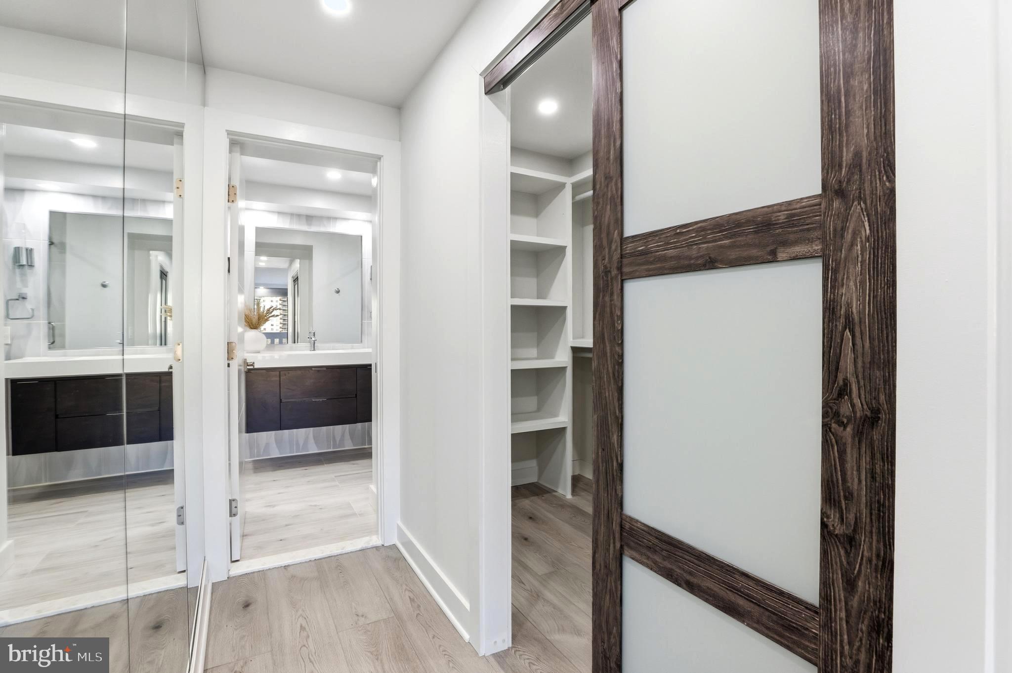 ALEXANDRIA KNOLLS - Residential