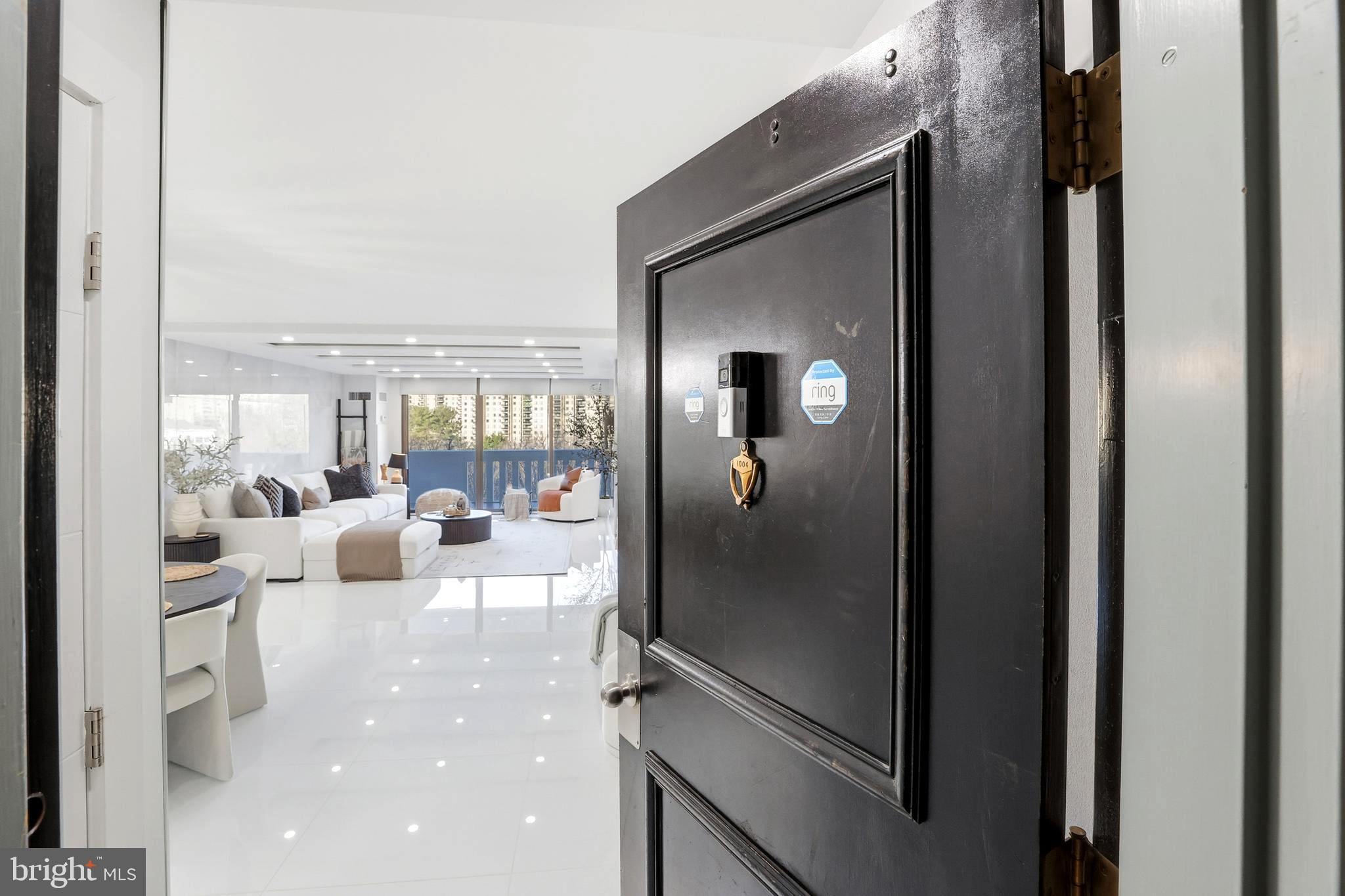 ALEXANDRIA KNOLLS - Residential