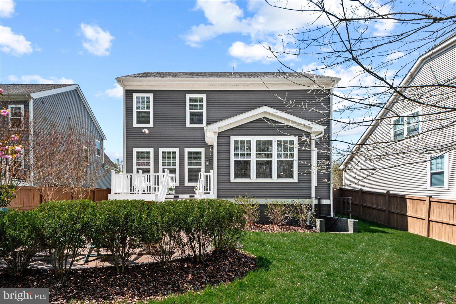 EMBREY MILL - Residential