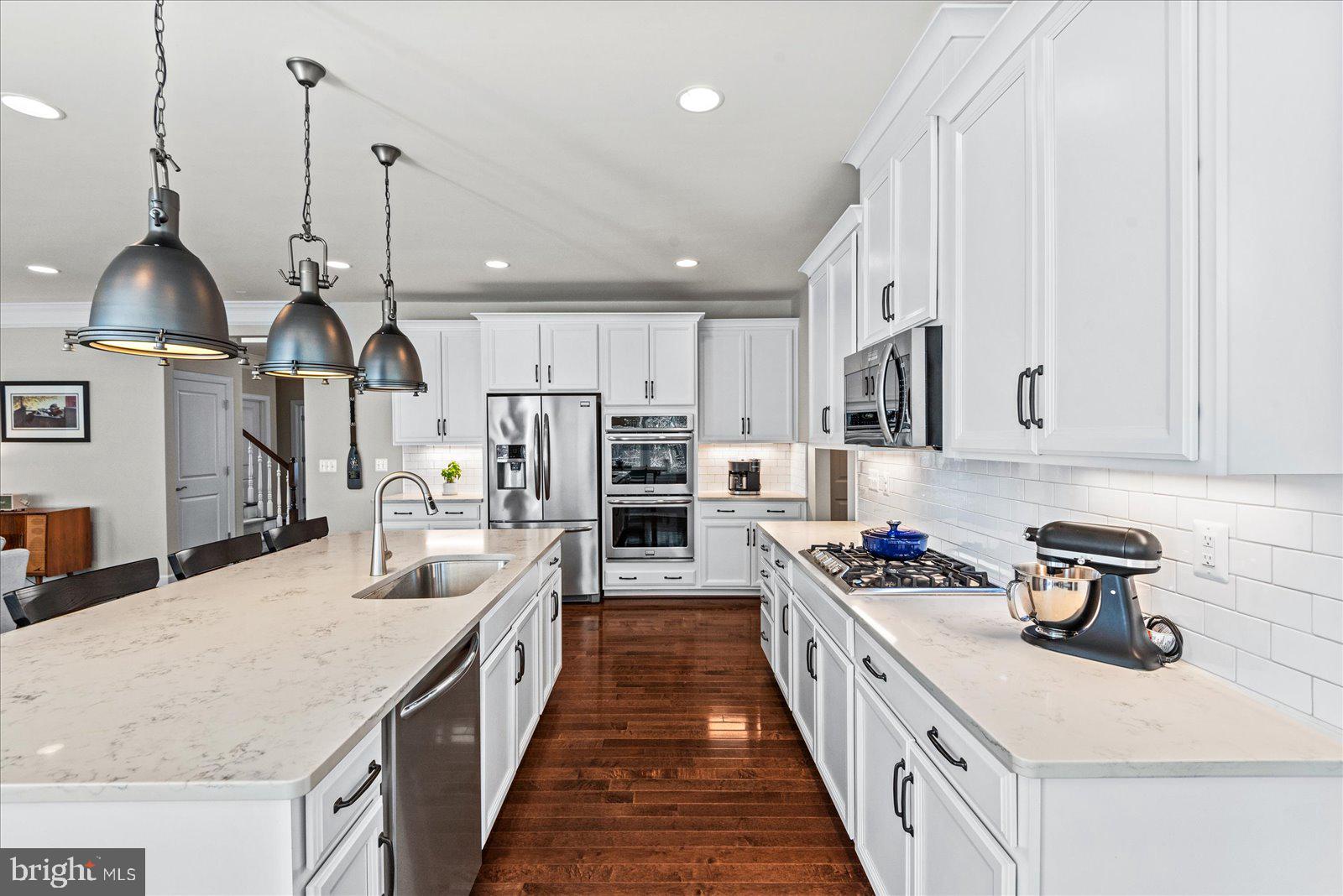 EMBREY MILL - Residential