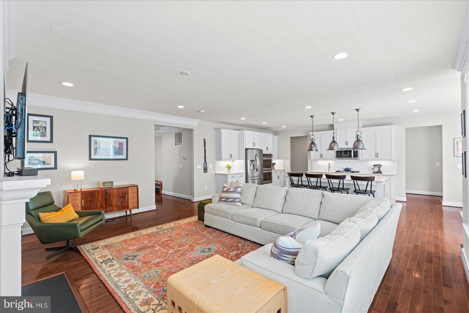 EMBREY MILL - Residential