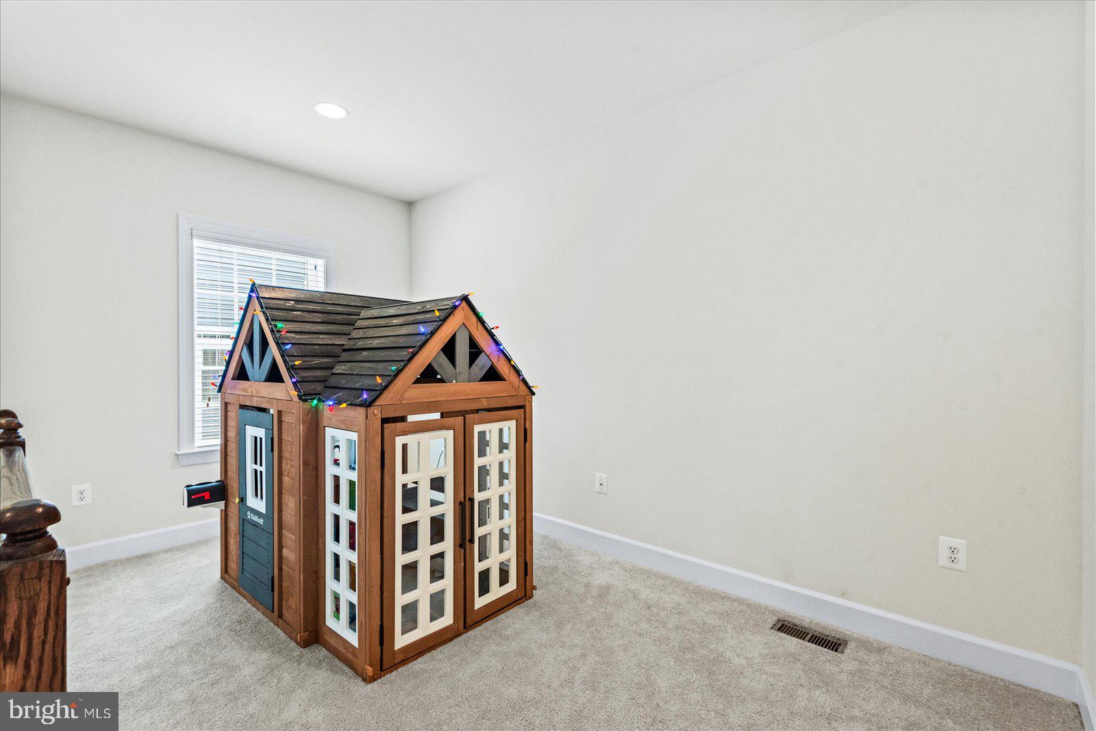 EMBREY MILL - Residential