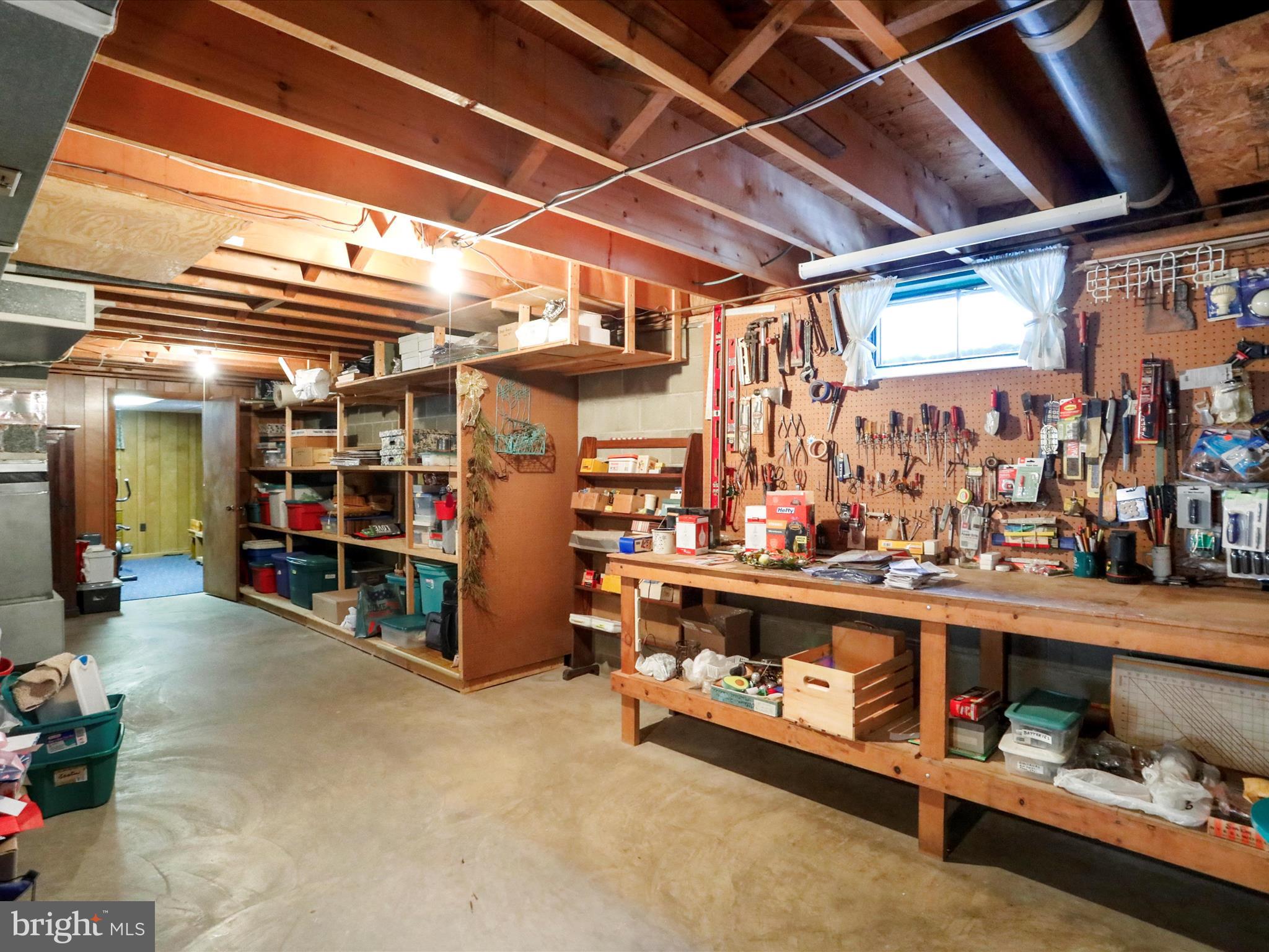 AIRPORT ADDITION - Residential