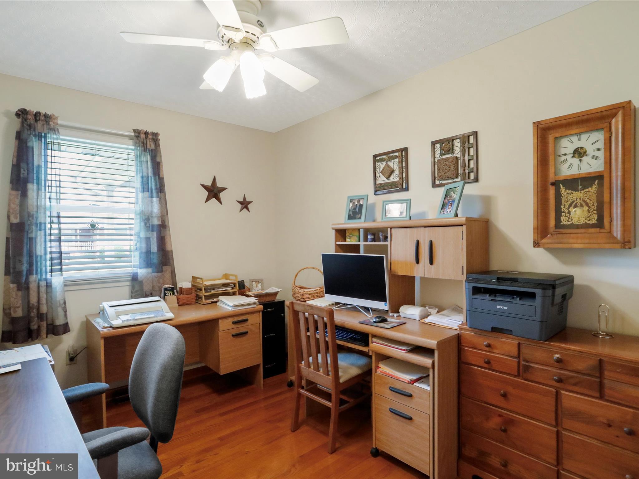 AIRPORT ADDITION - Residential