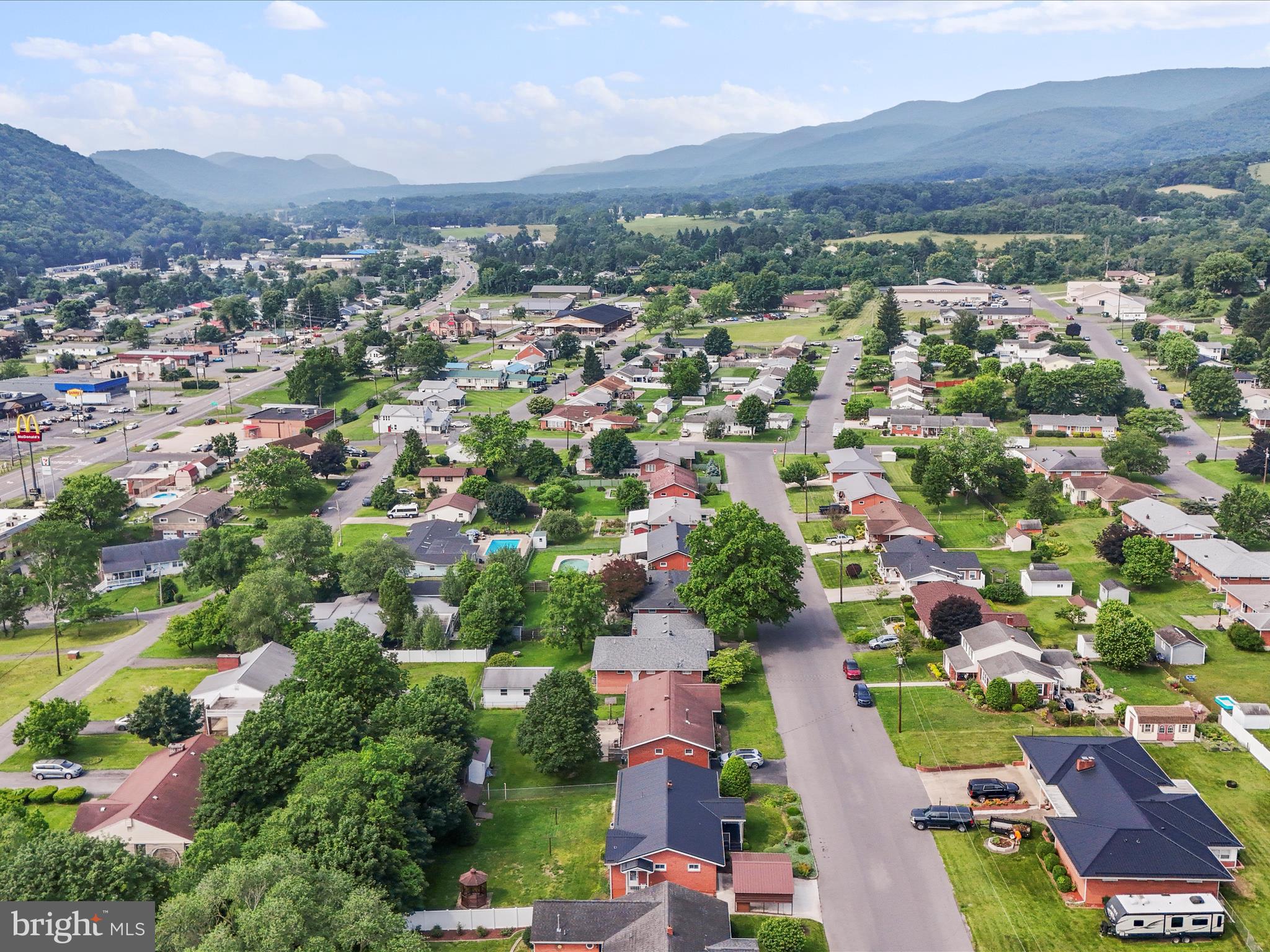 AIRPORT ADDITION - Residential